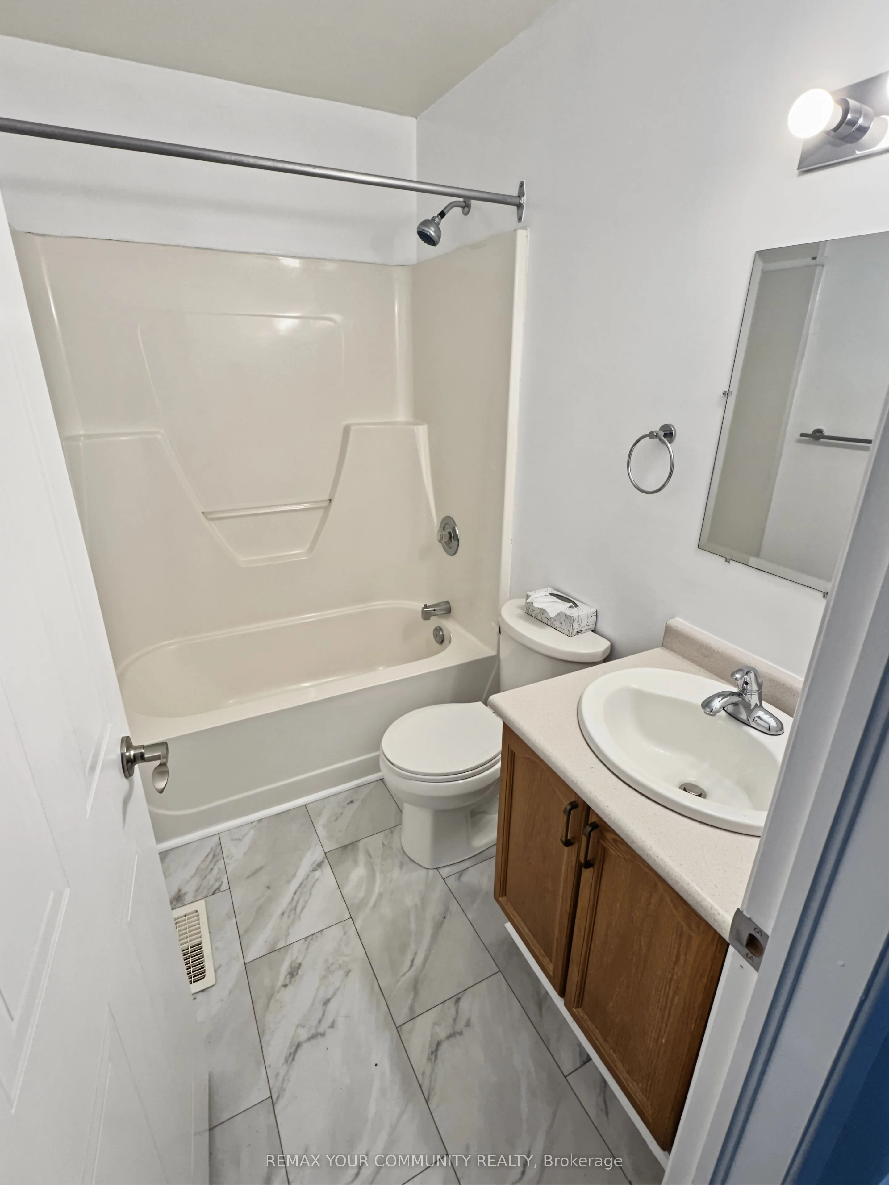10 Riverside Drive #214