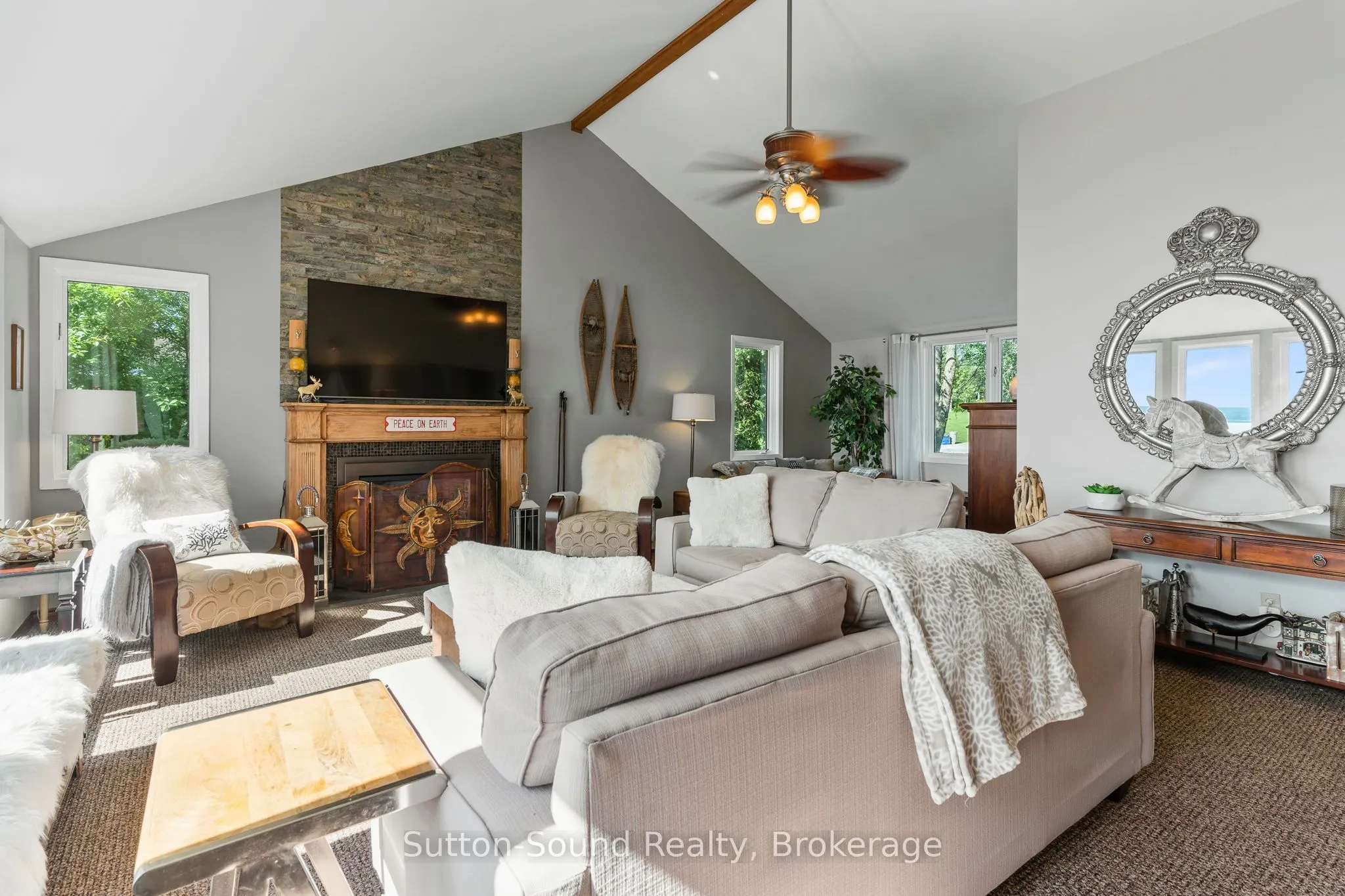 427 Balmy Beach Road