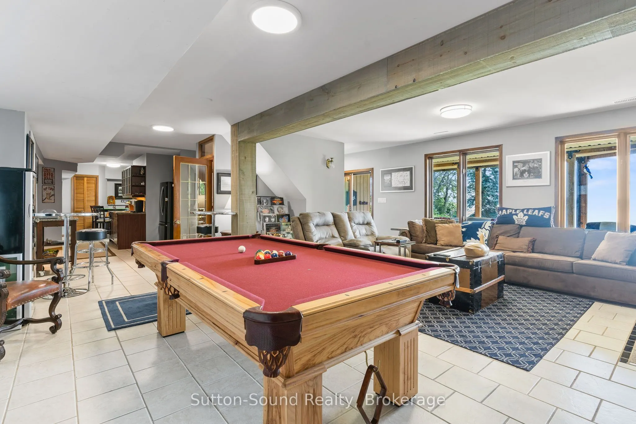 427 Balmy Beach Road