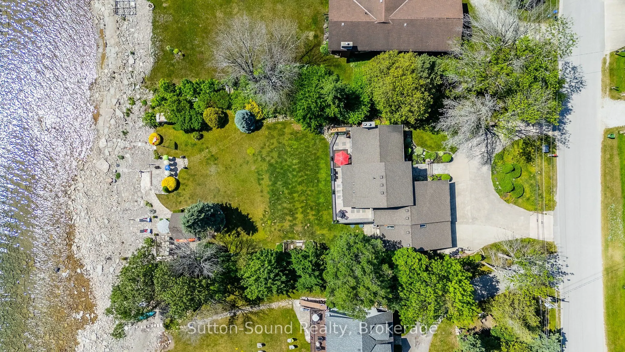 427 Balmy Beach Road