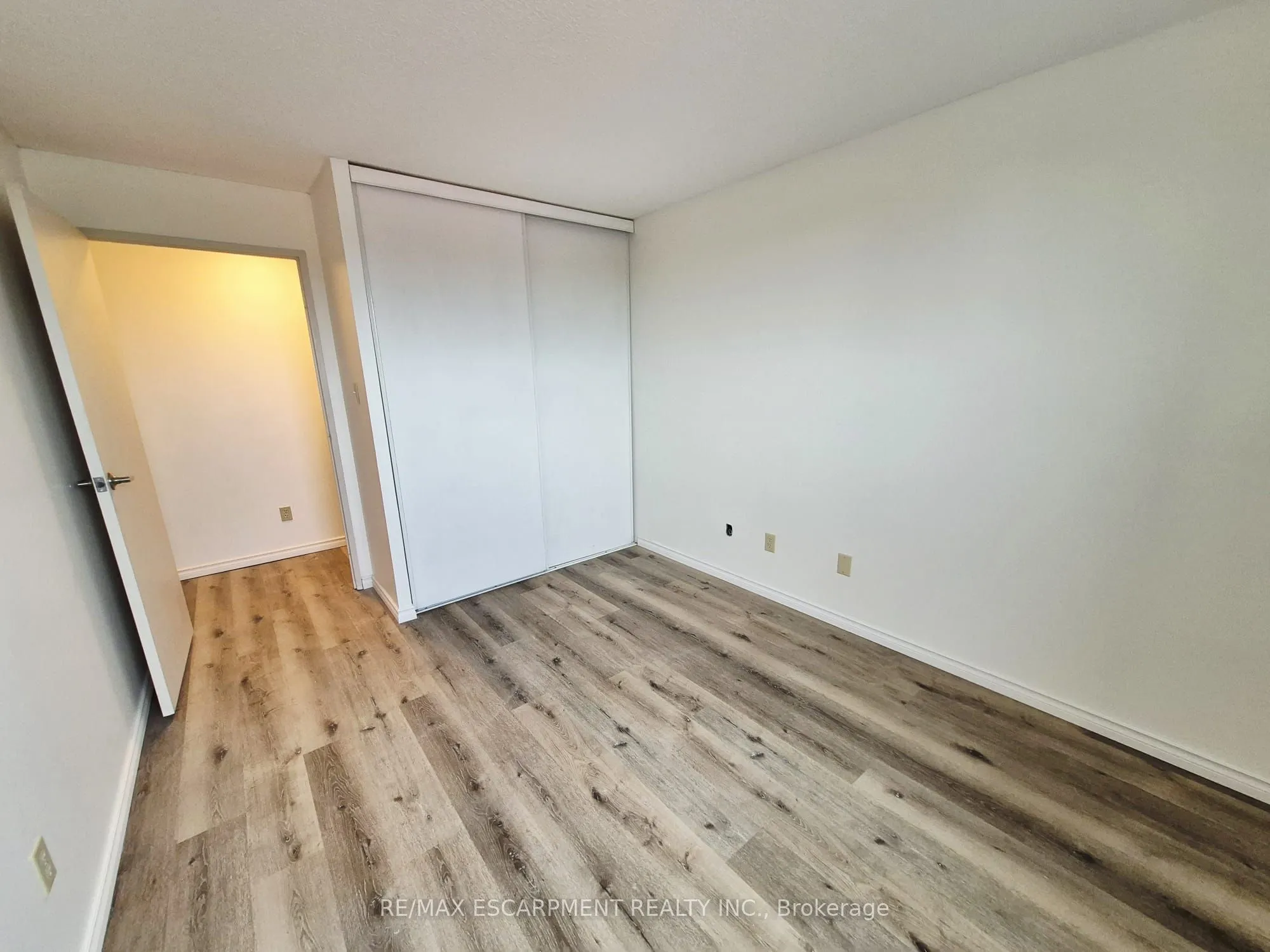421 Fairview Drive #503