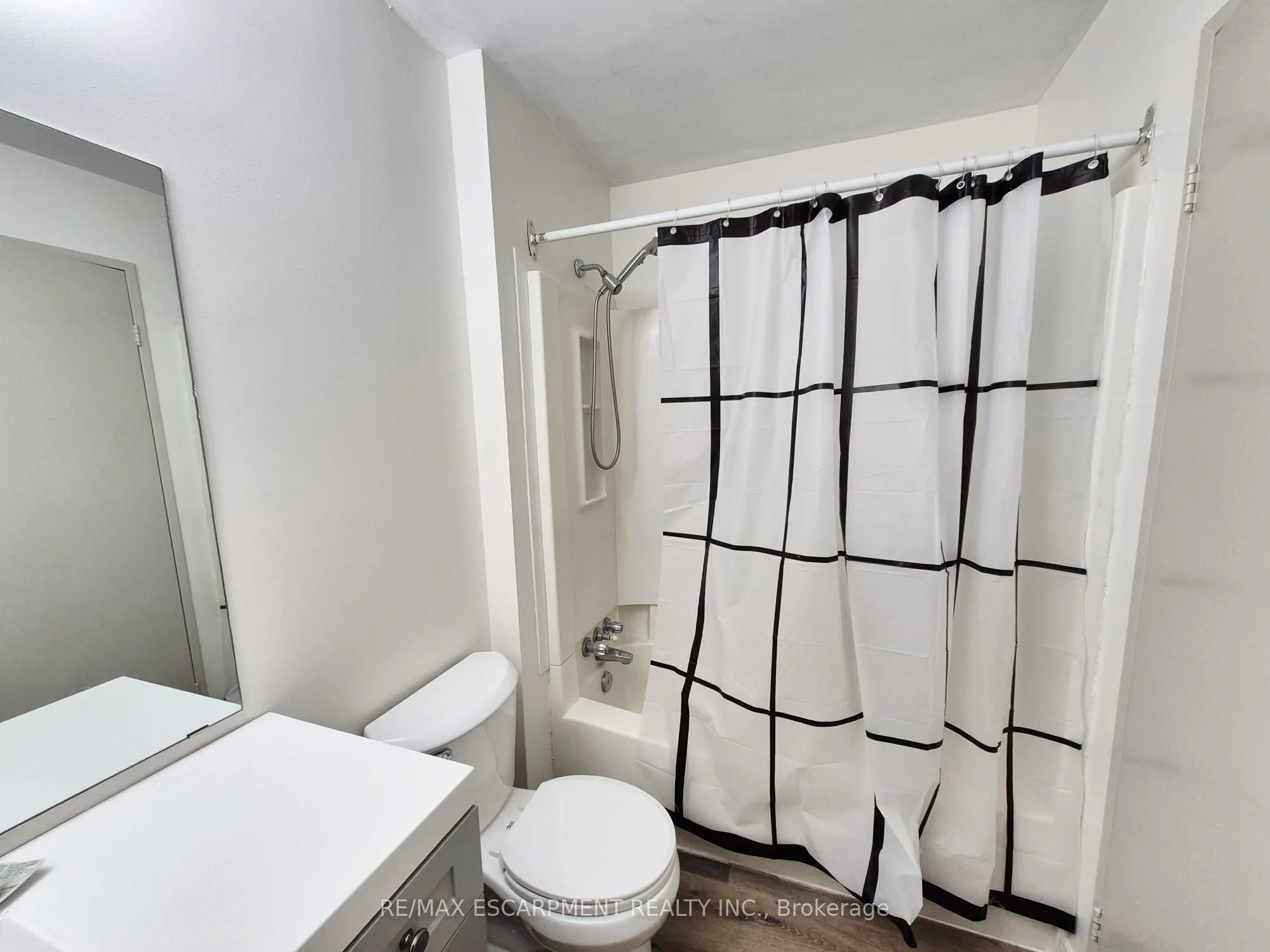 421 Fairview Drive #503