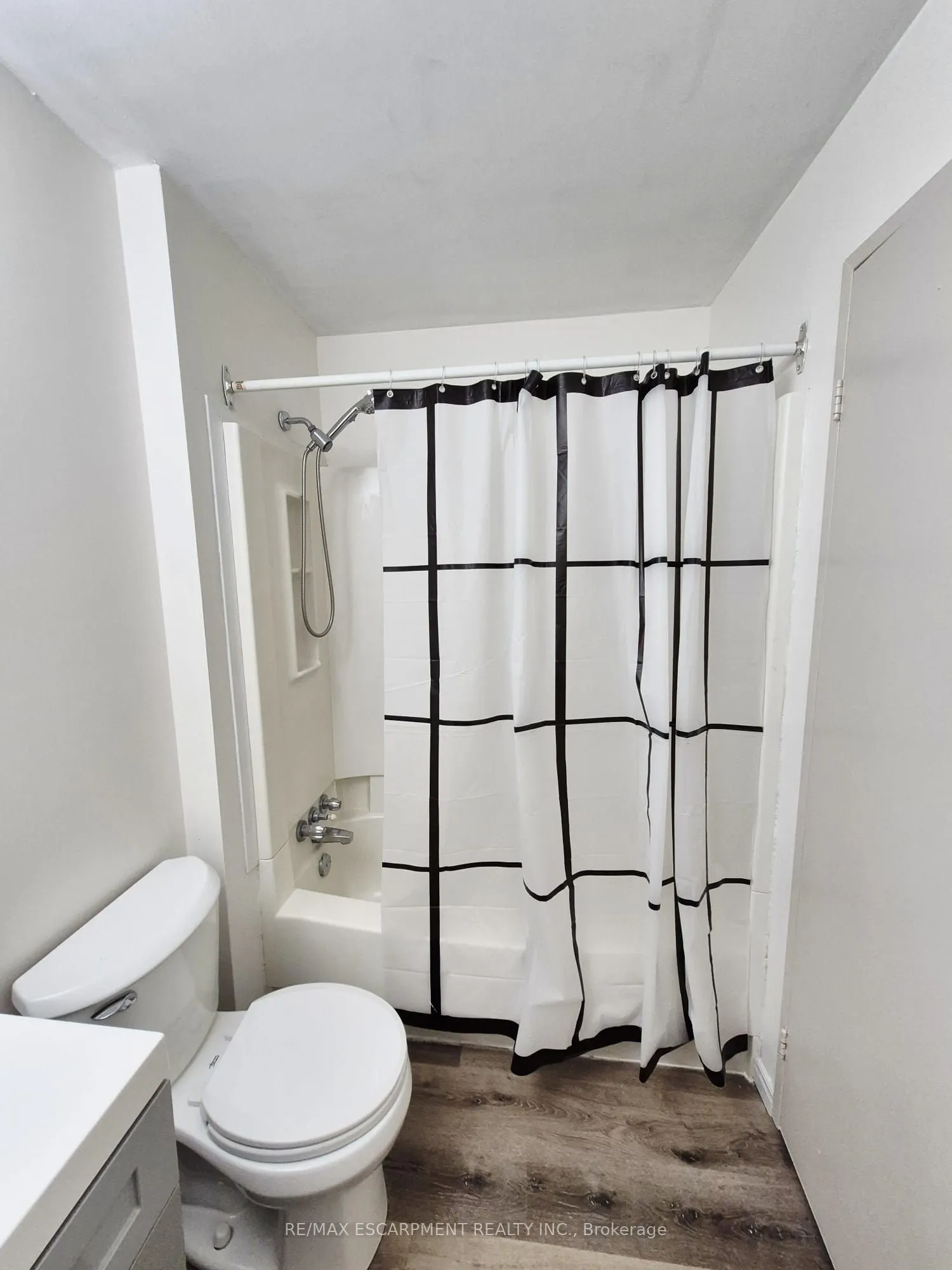 421 Fairview Drive #503