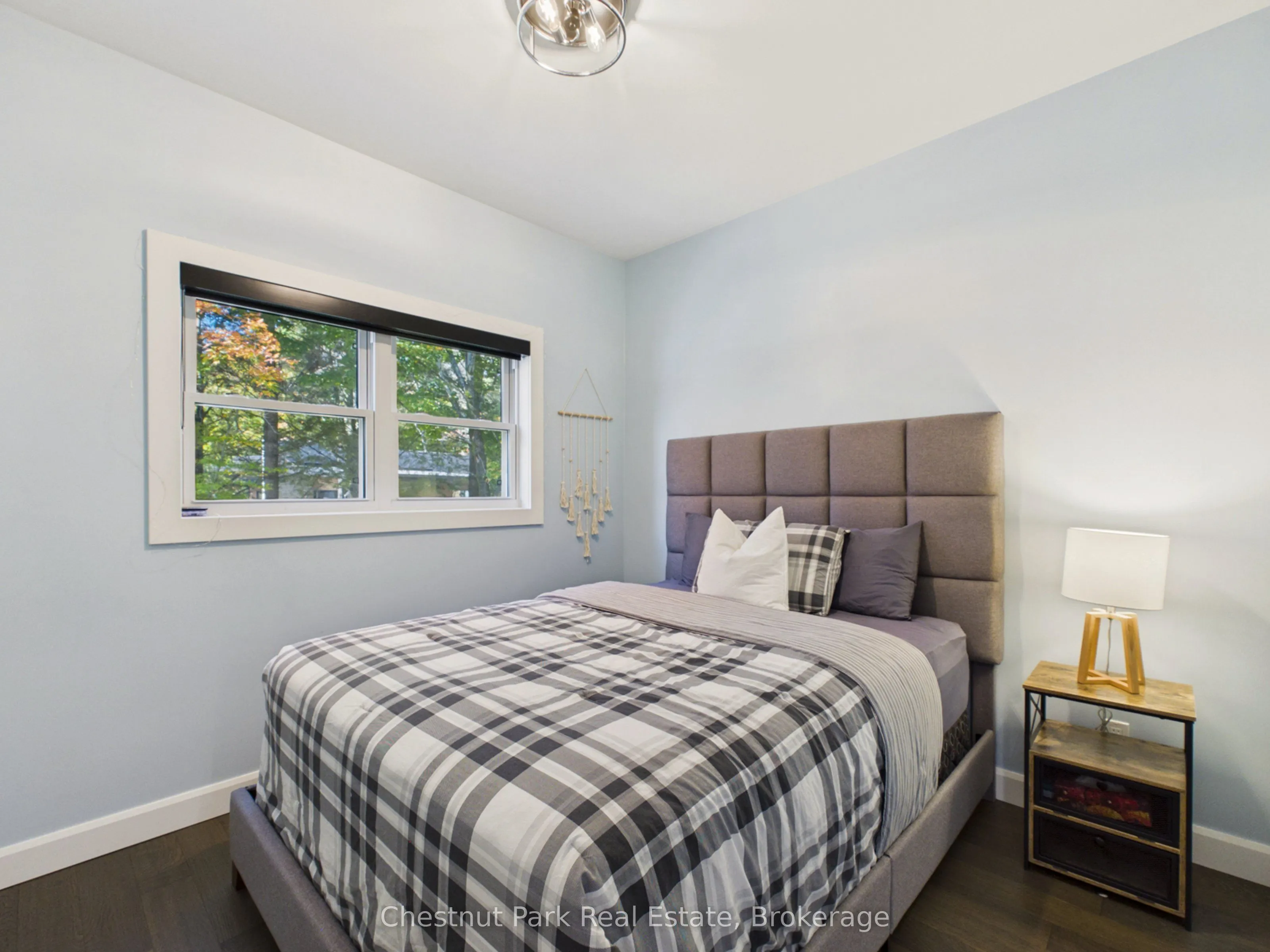 1252 Winders Bay Road
