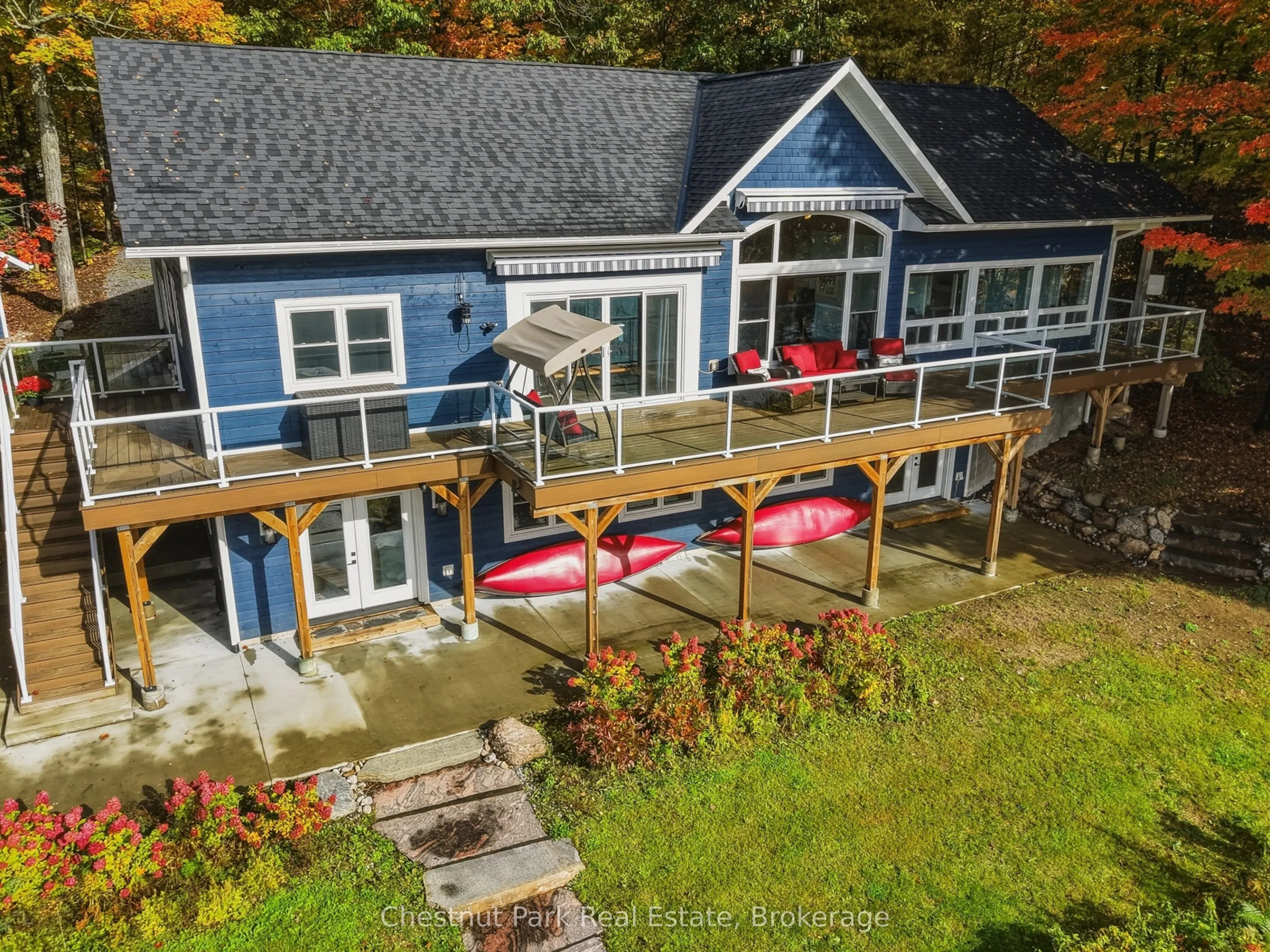 1252 Winders Bay Road