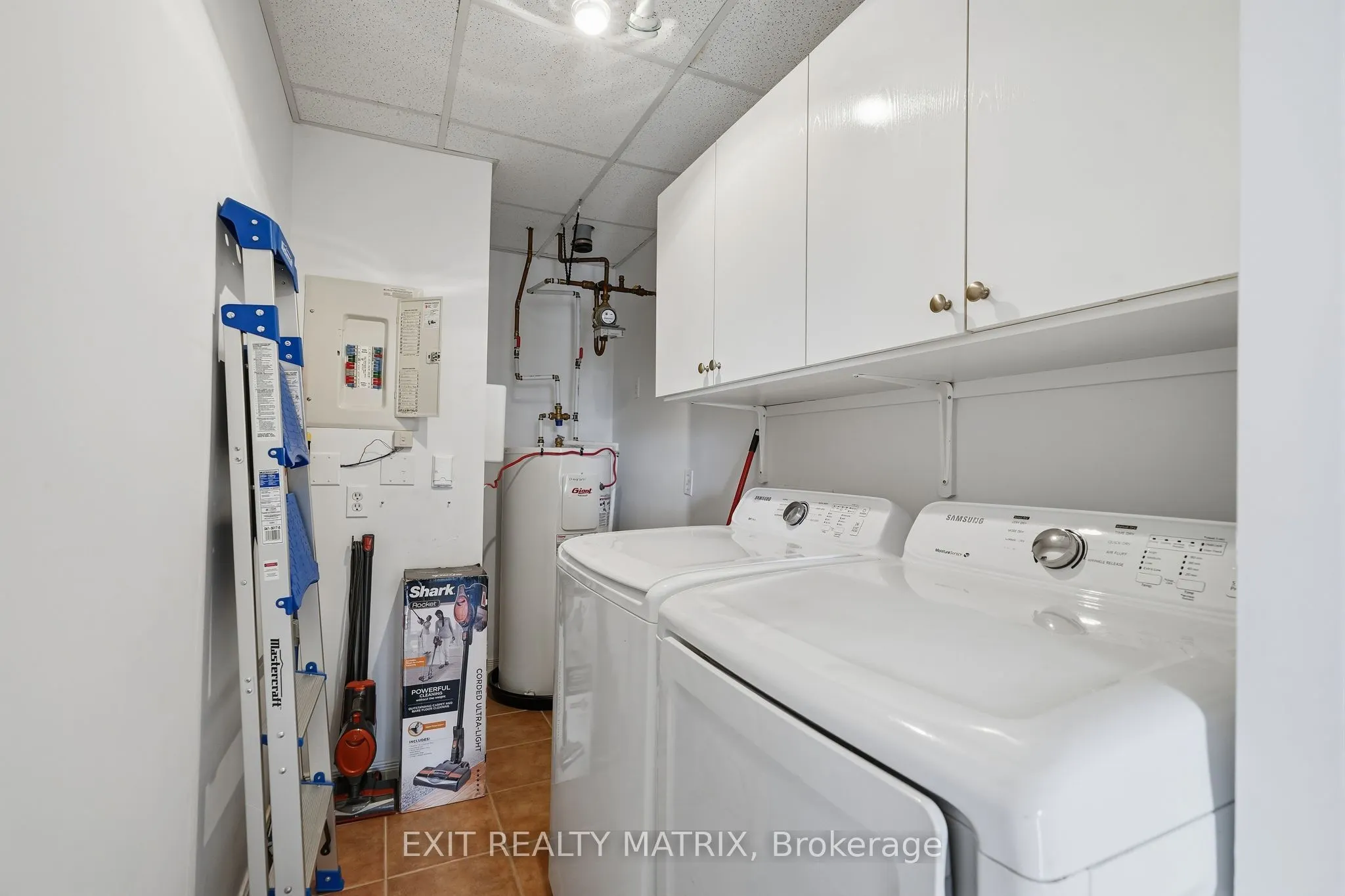 1404 Clement Street #121