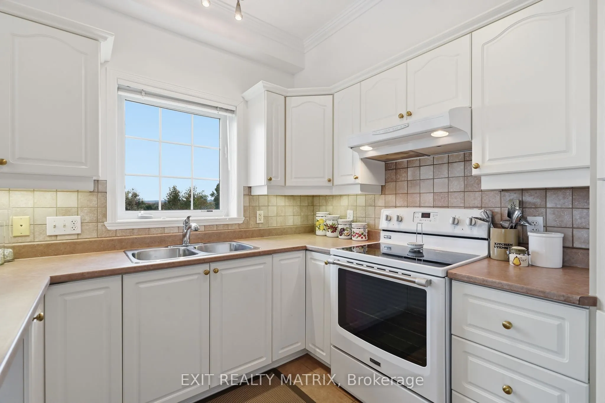 1404 Clement Street #121