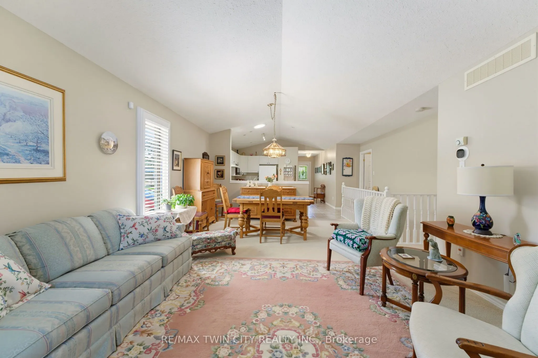 73 Morton Avenue W #9