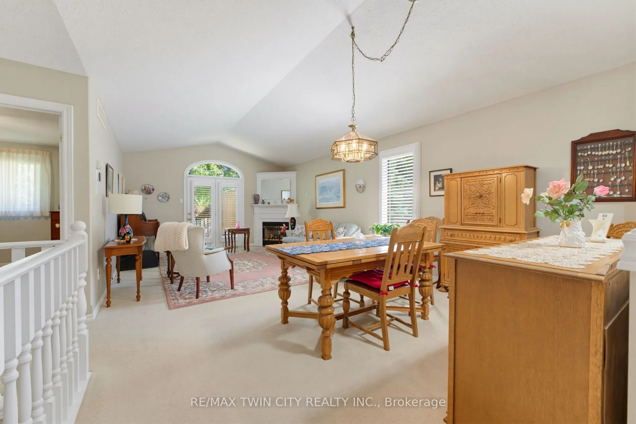 73 Morton Avenue W #9