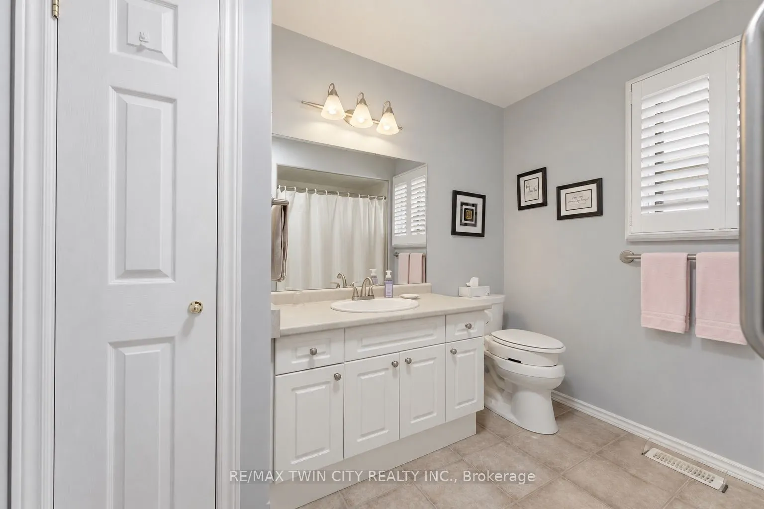 73 Morton Avenue W #9