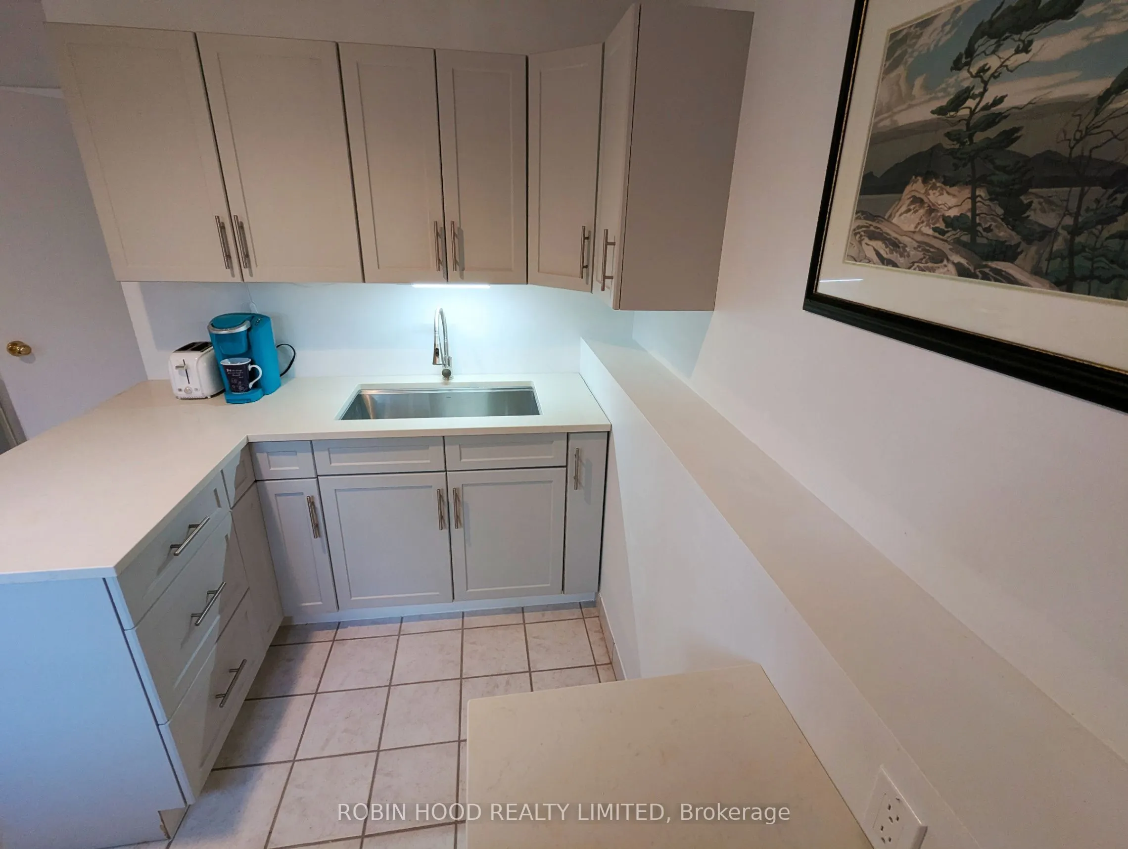 75 Stevenson Street N