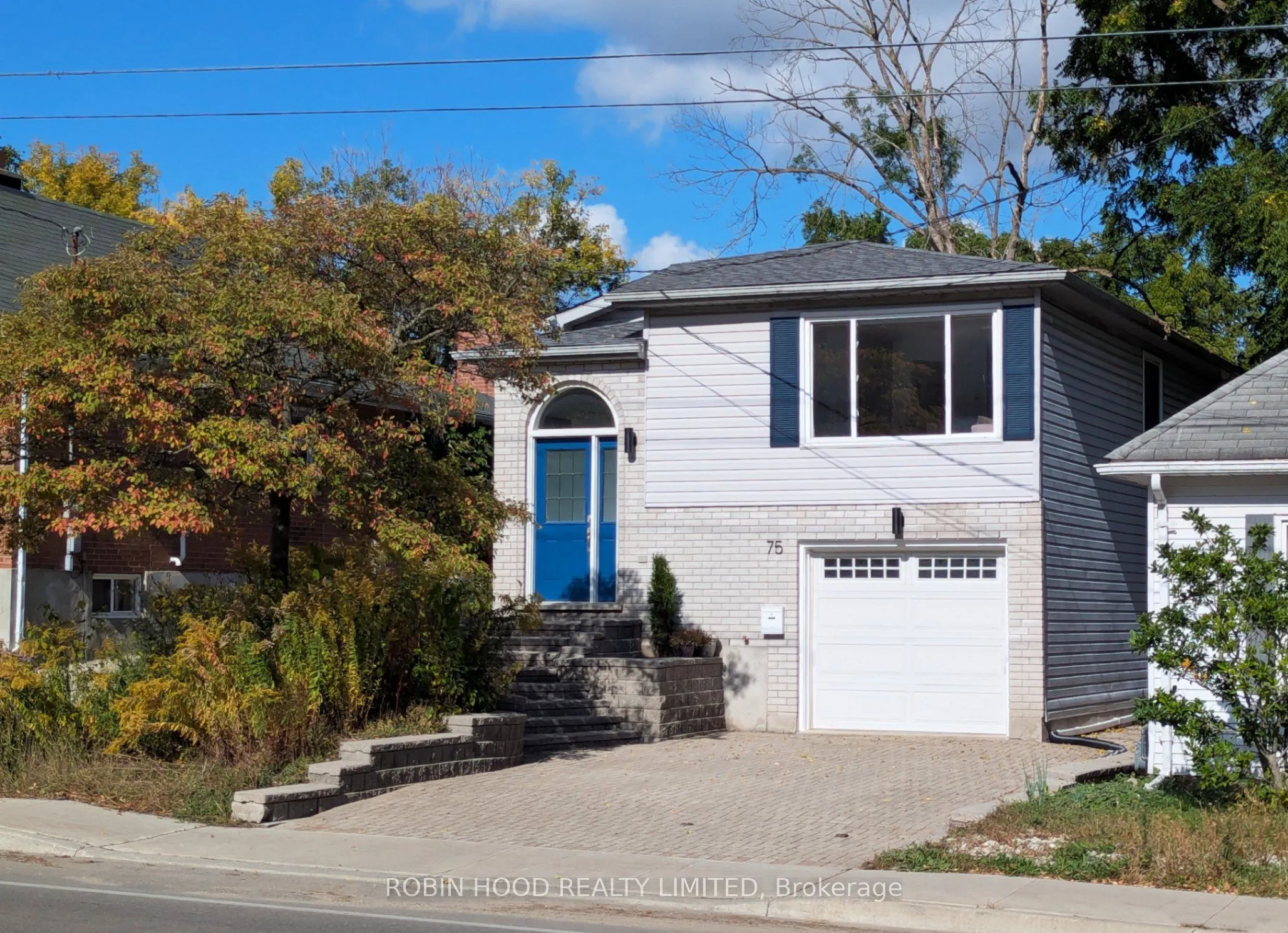 75 Stevenson Street N