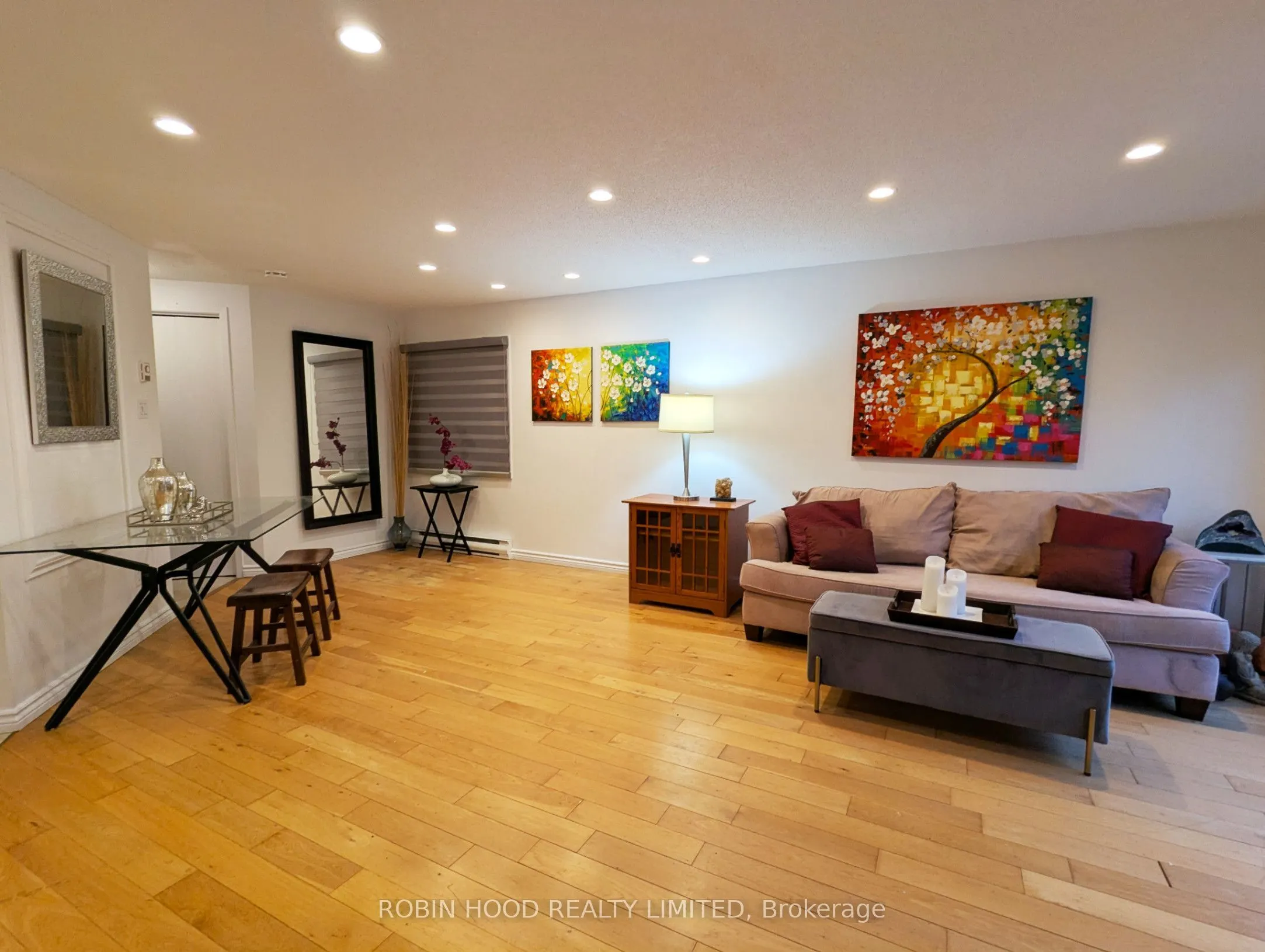 75 Stevenson Street N