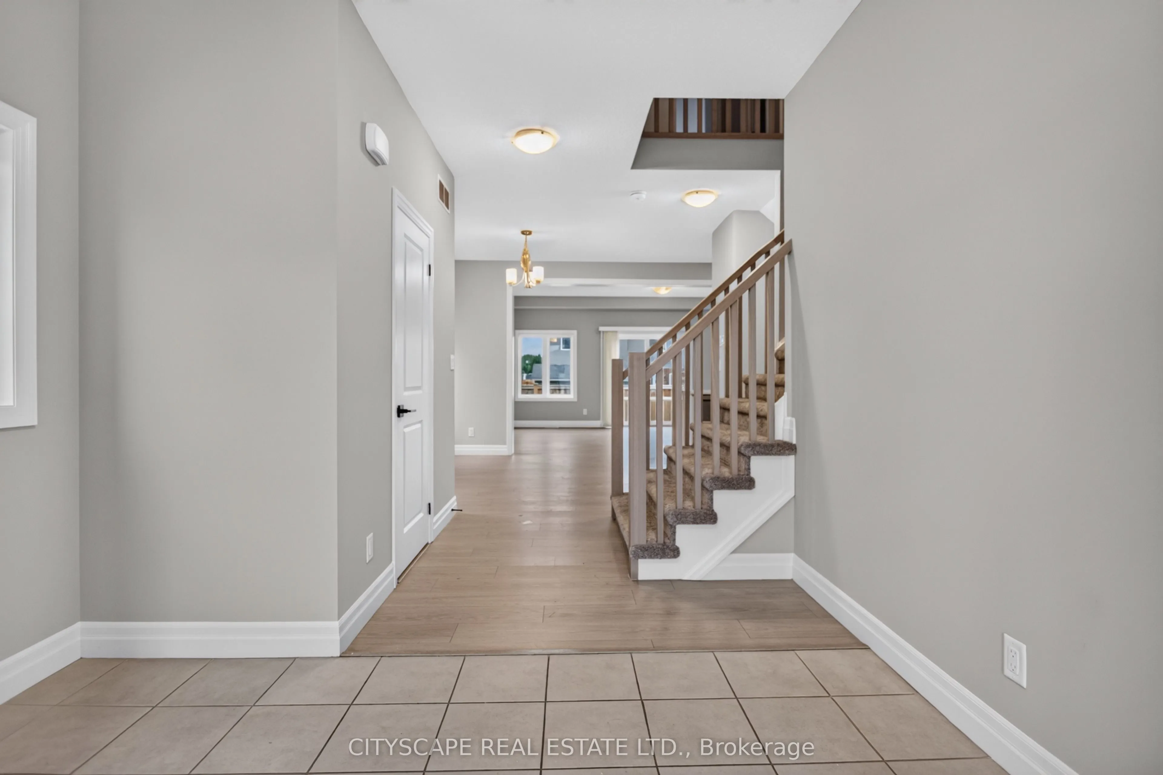 68 Davidson Drive W