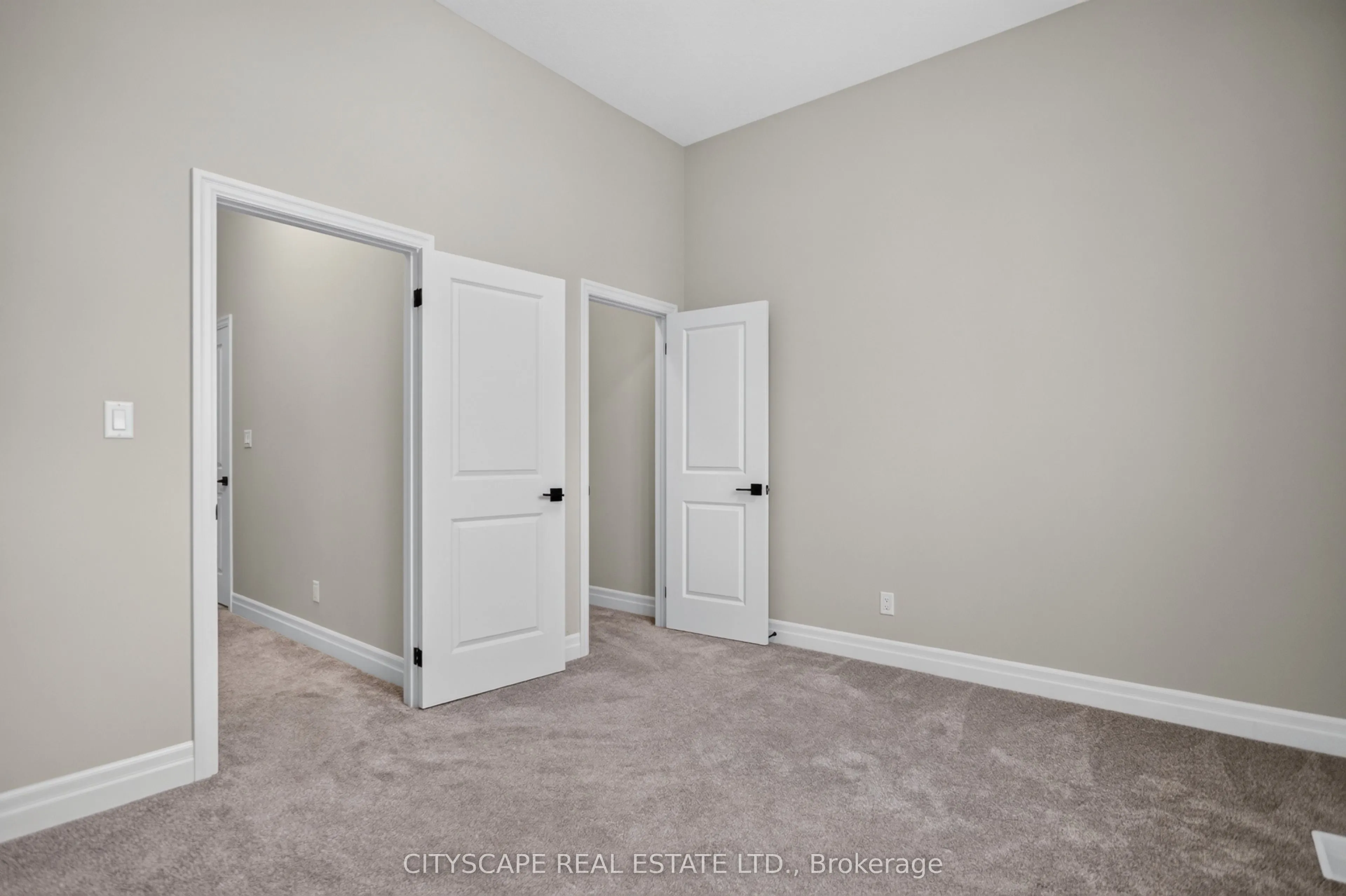 68 Davidson Drive W