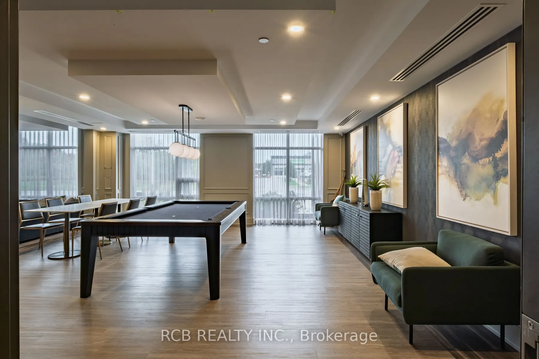 470 Dundas Street E #602