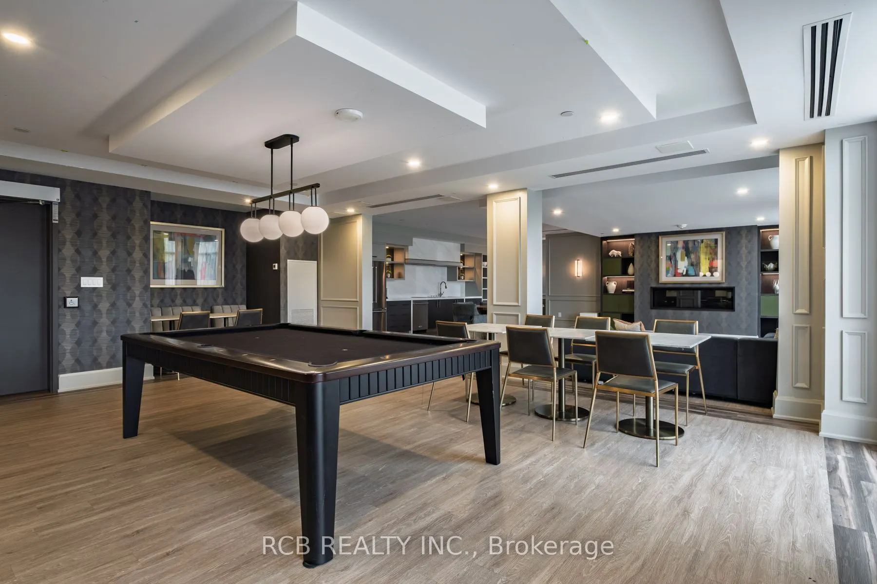 470 Dundas Street E #602