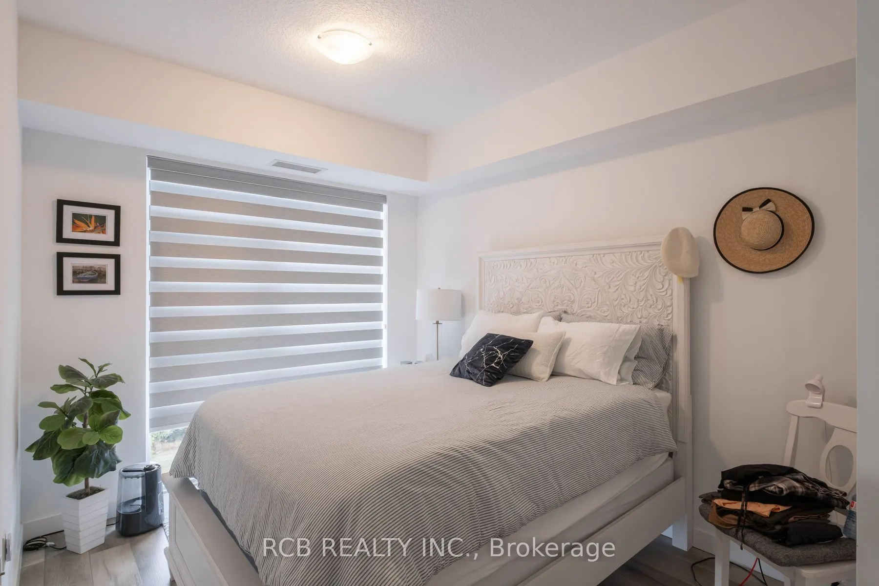 470 Dundas Street E #602