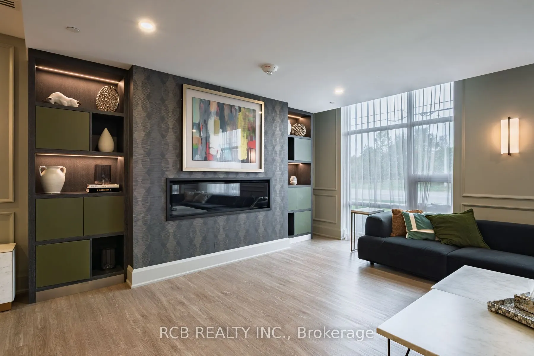 470 Dundas Street E #602