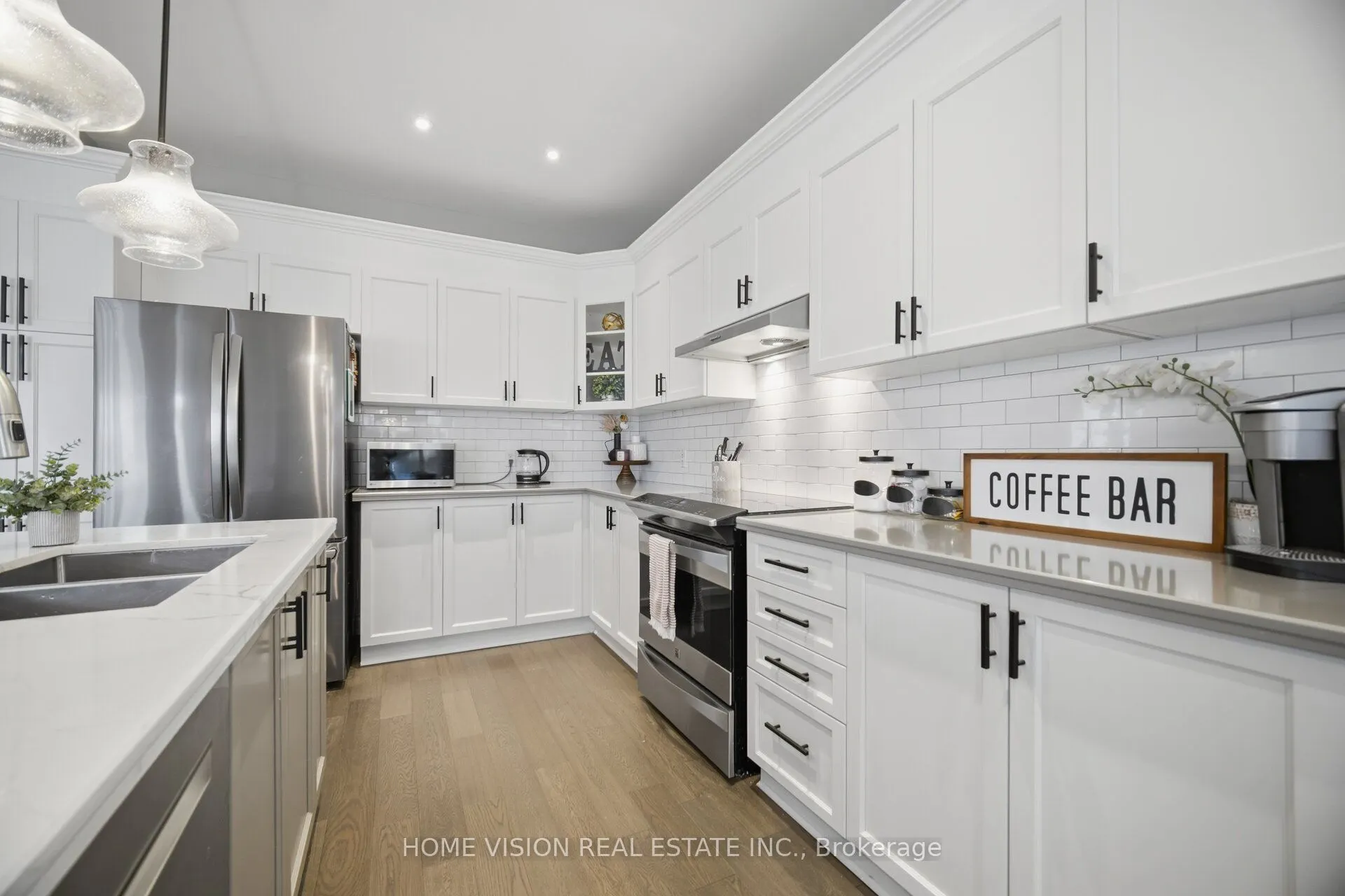 8 Colorado Boulevard