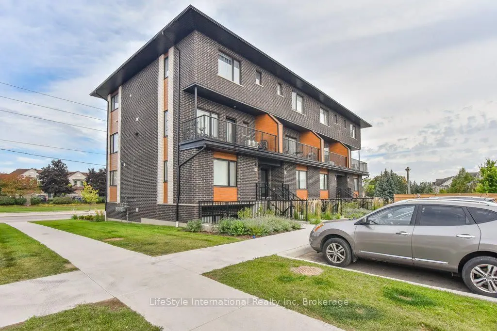 32 Duggan Lane #32