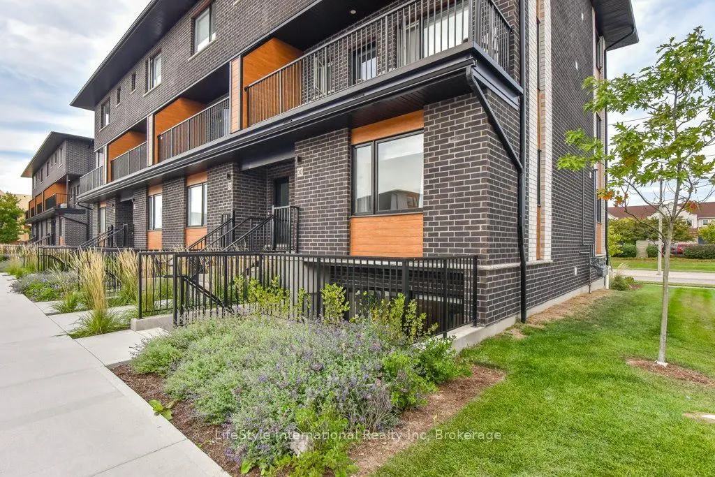 32 Duggan Lane #32