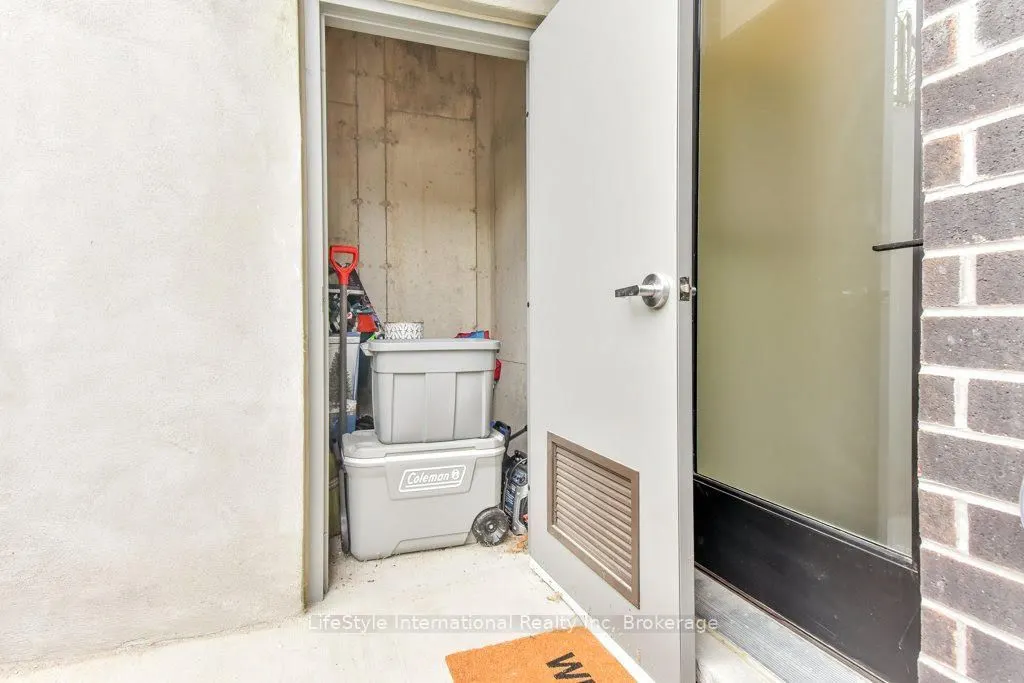 32 Duggan Lane #32