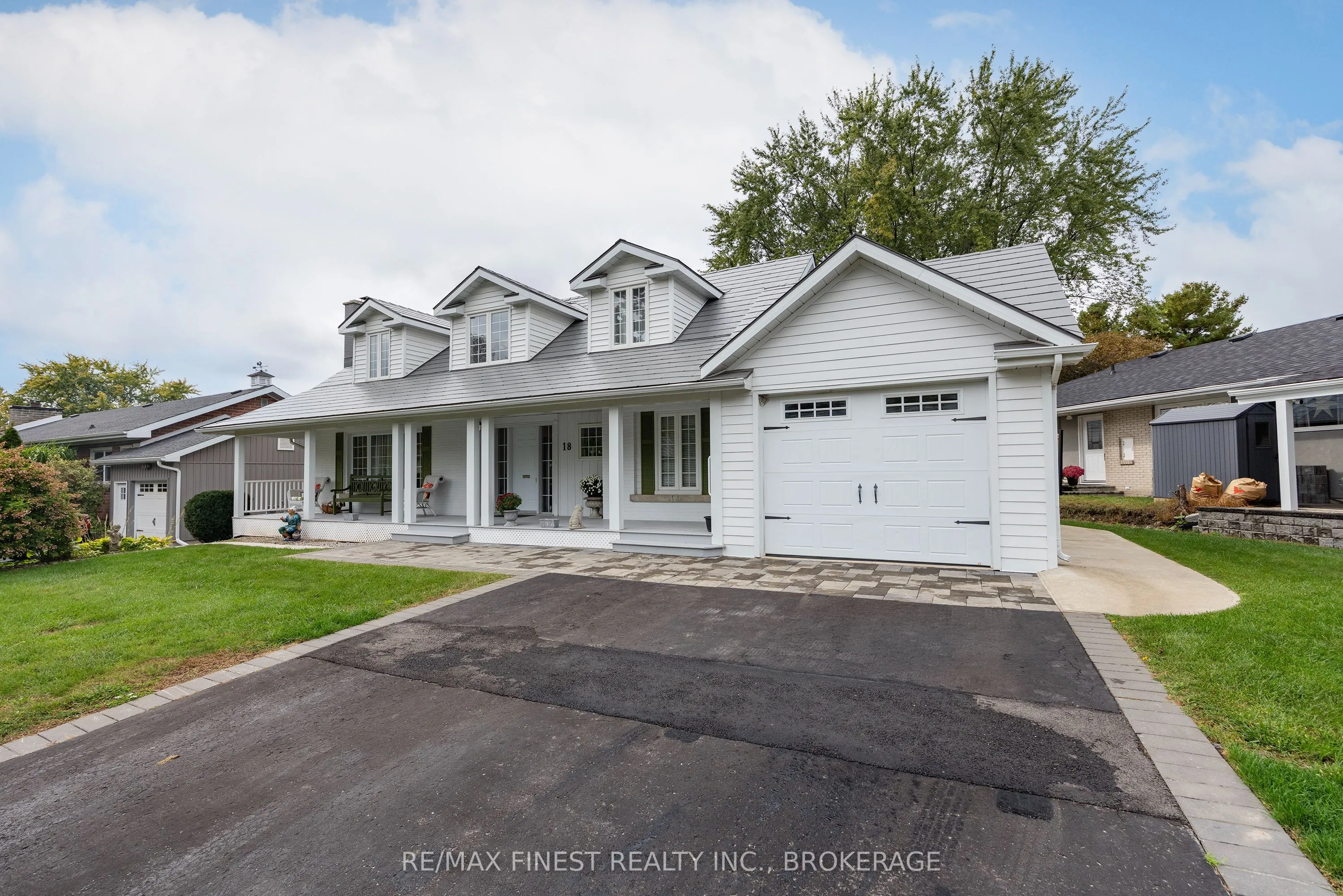 18 Stormont Avenue