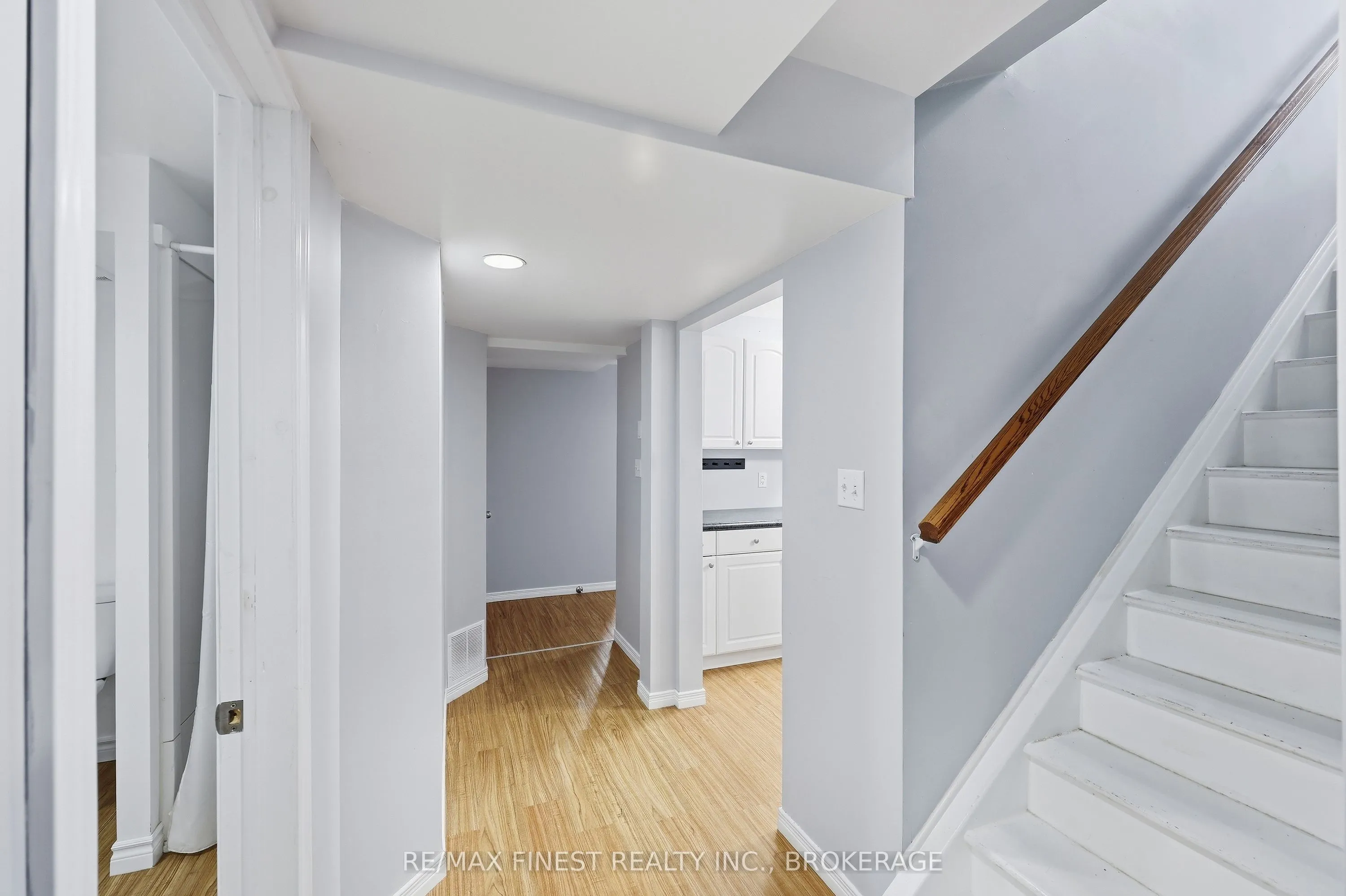 18 Stormont Avenue