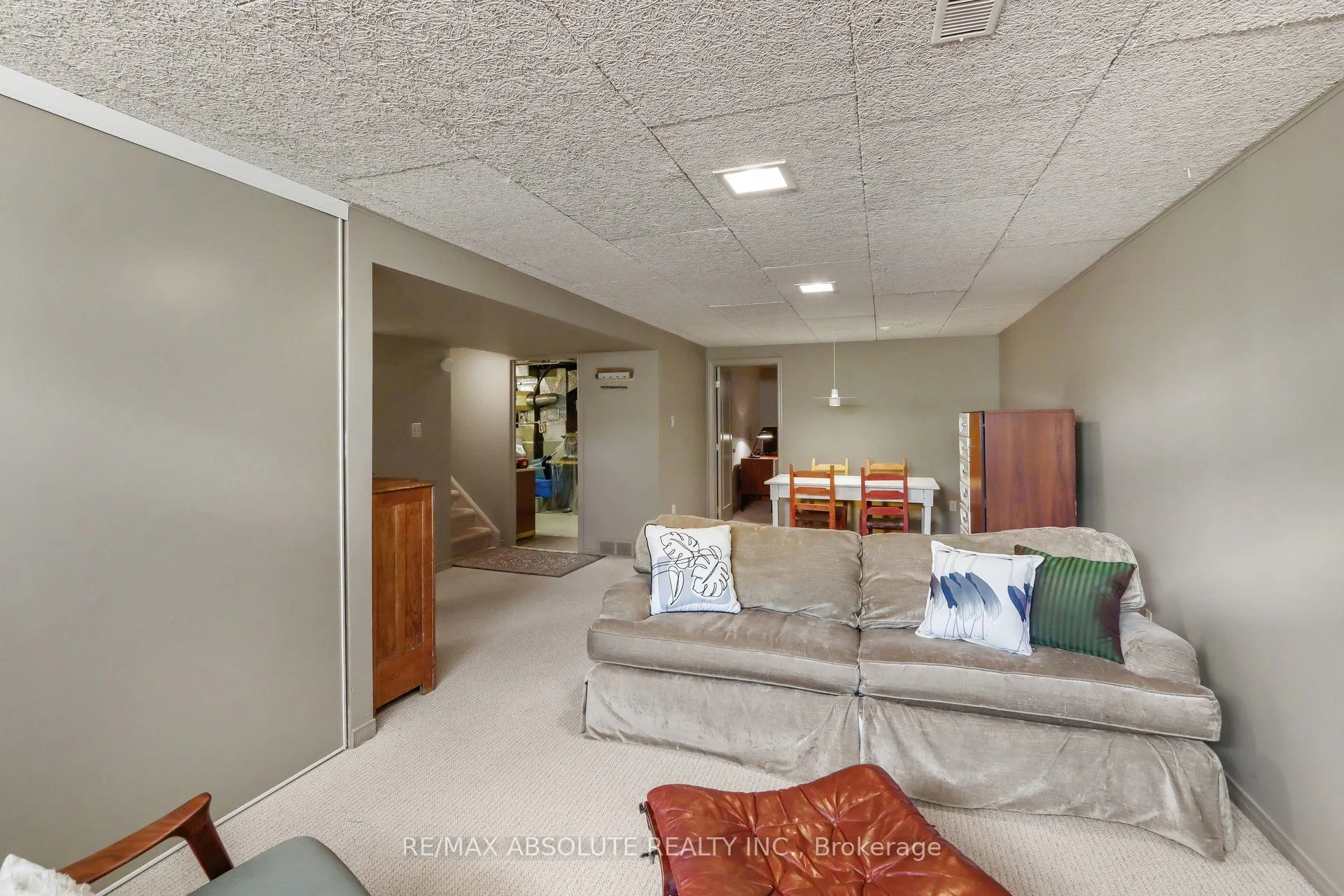 125 Juniper Street E
