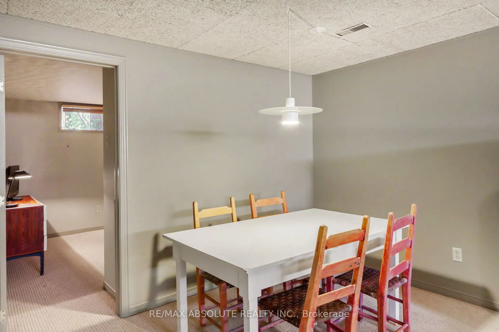 125 Juniper Street E