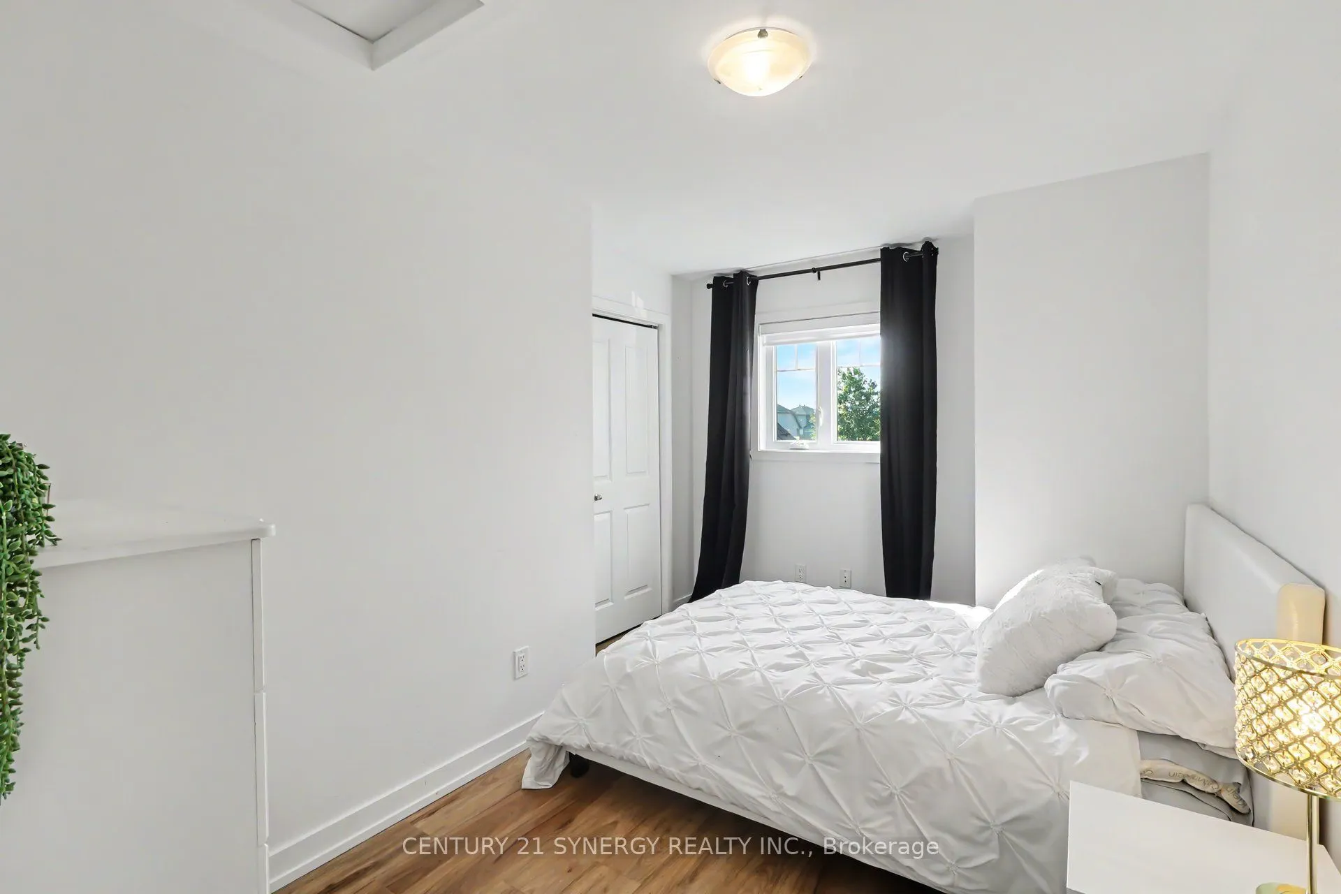 99 St Moritz Terrace #406