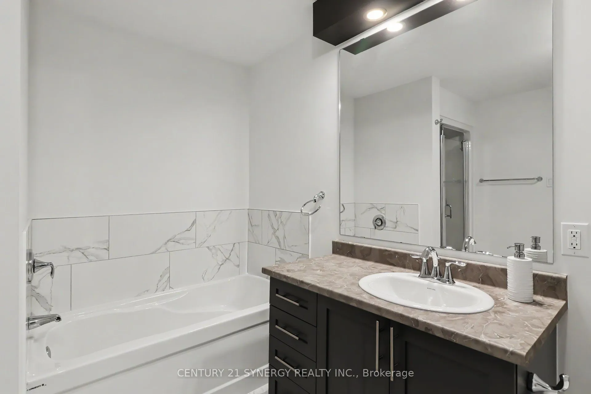 99 St Moritz Terrace #406