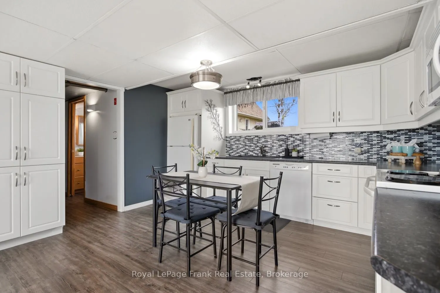 106 Starr Boulevard