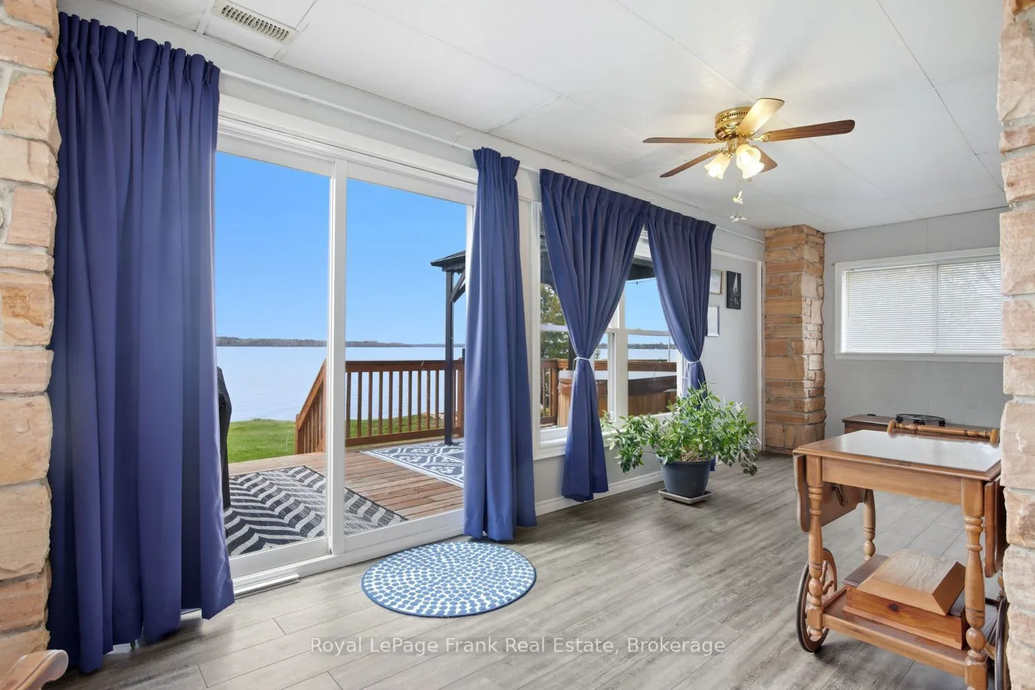 106 Starr Boulevard