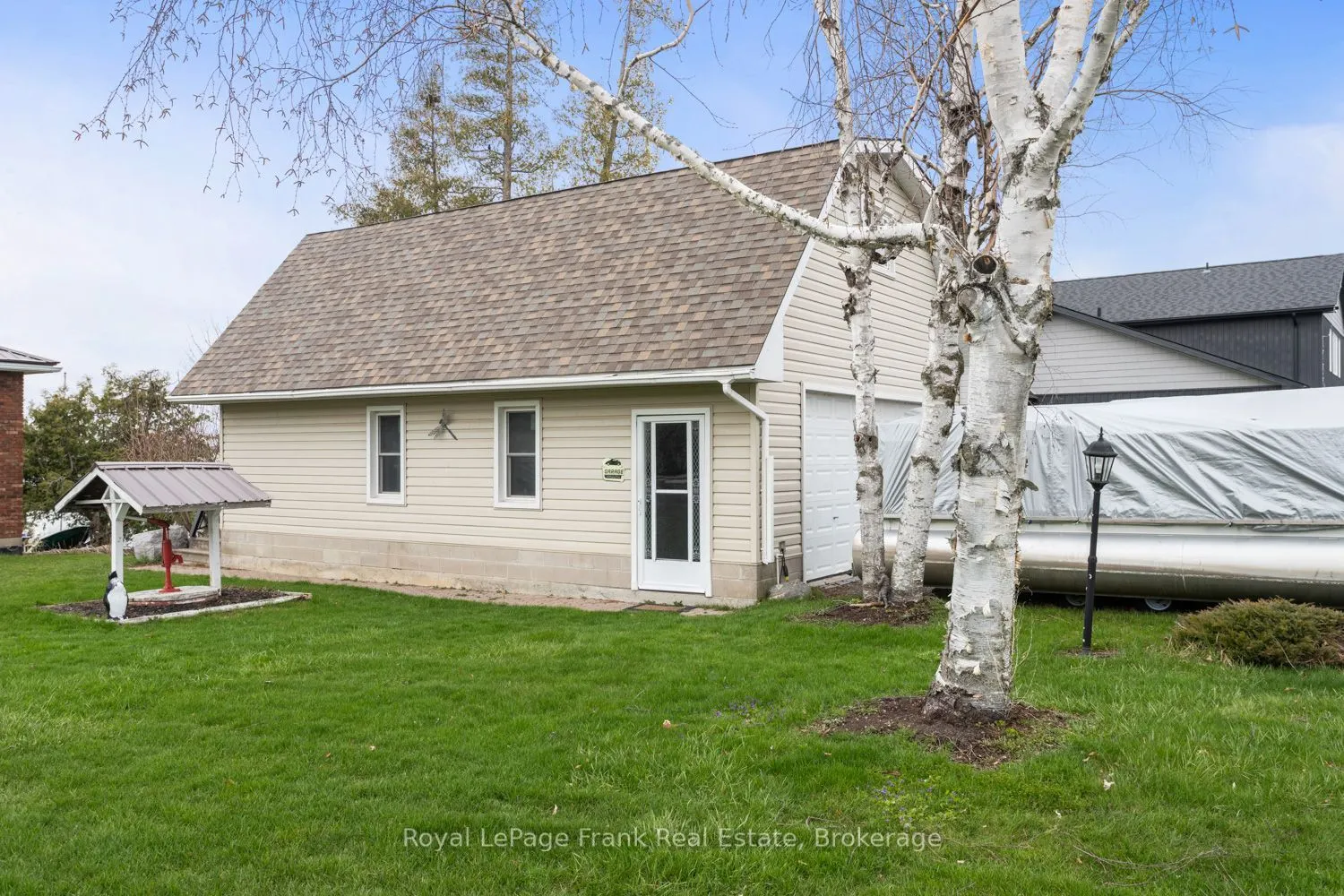 106 Starr Boulevard