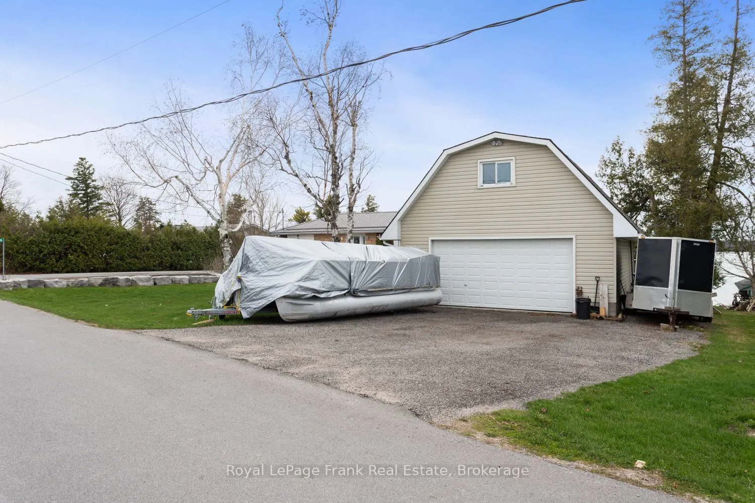 106 Starr Boulevard
