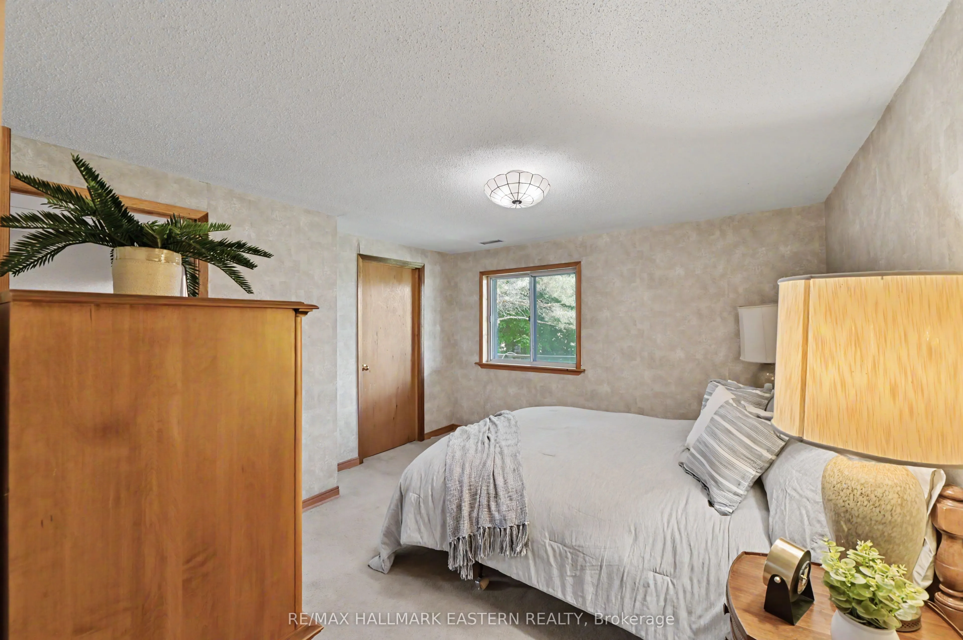 473 Sunset Crescent