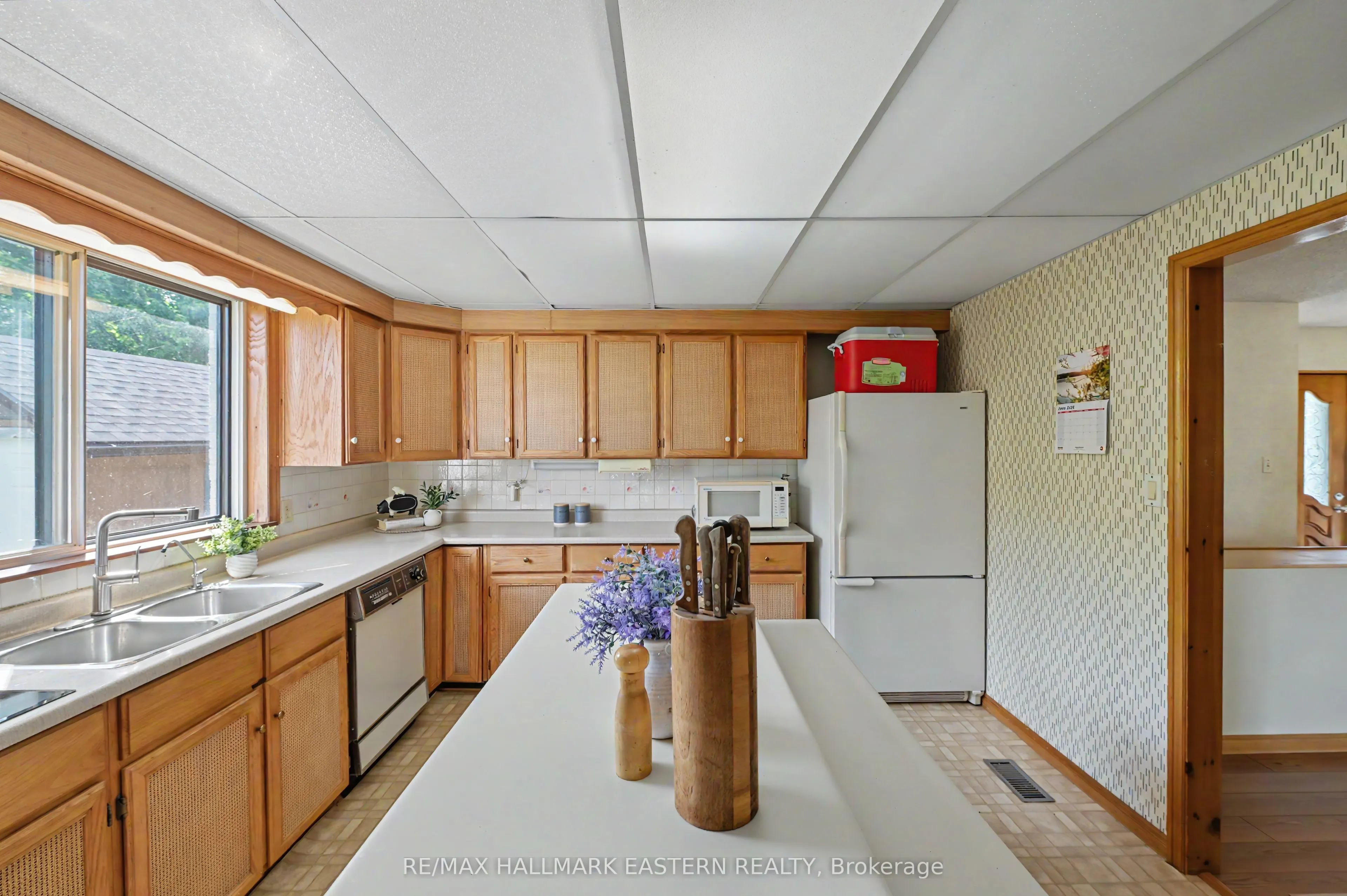 473 Sunset Crescent