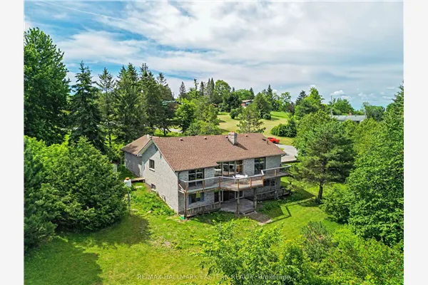 473 Sunset Crescent