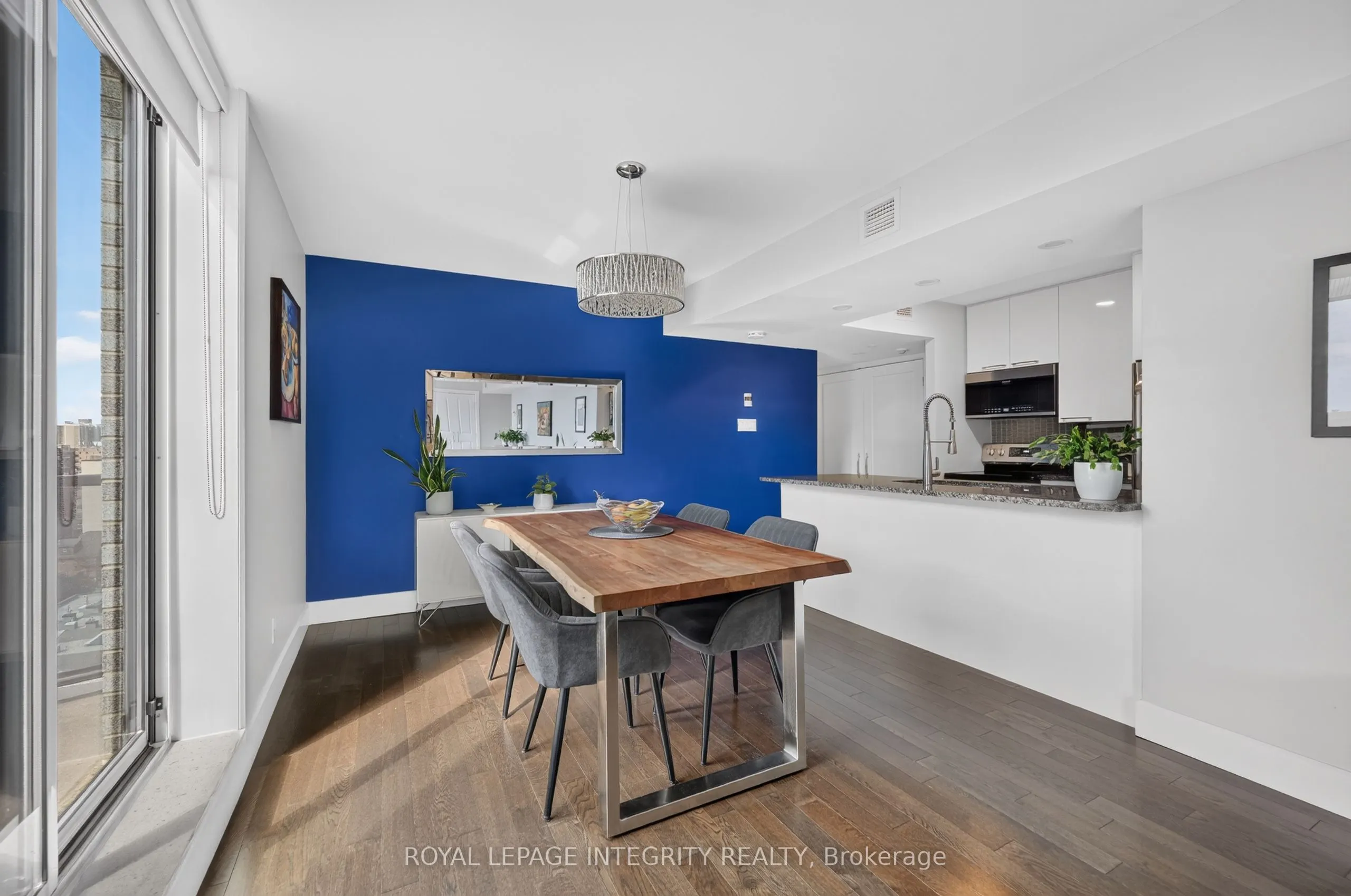 18 Nepean Street #PH1