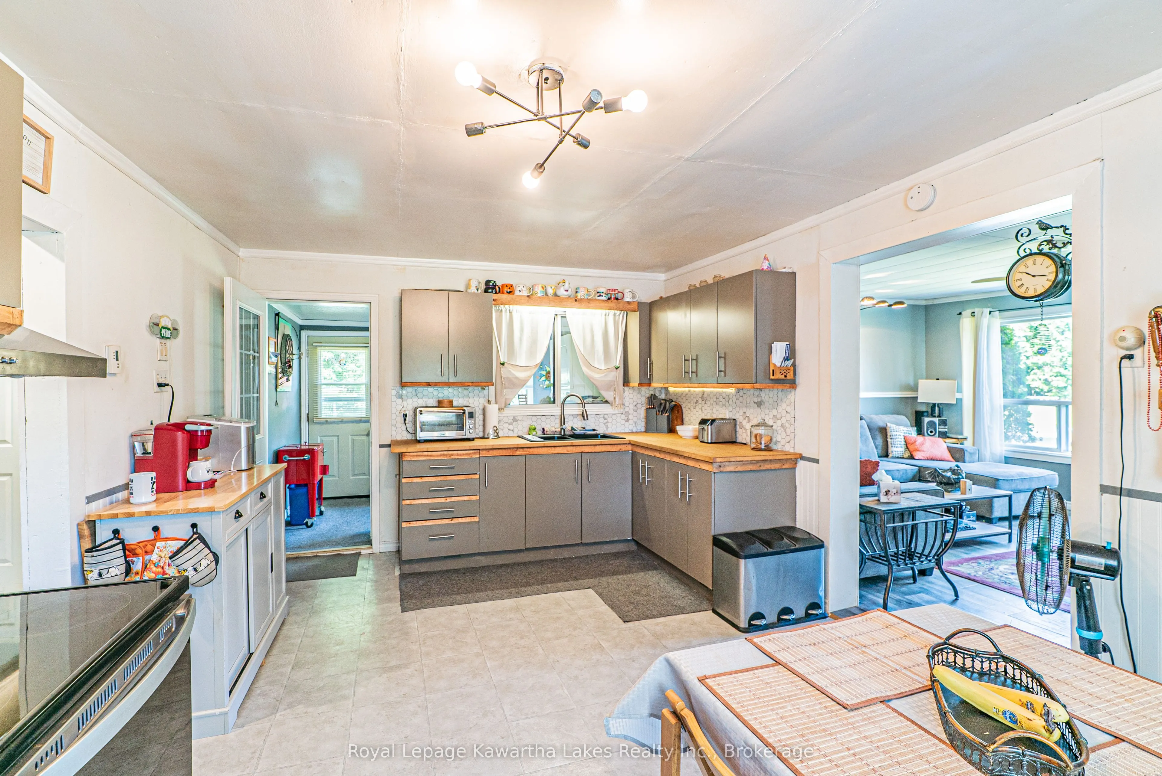 3305 County Rd 48