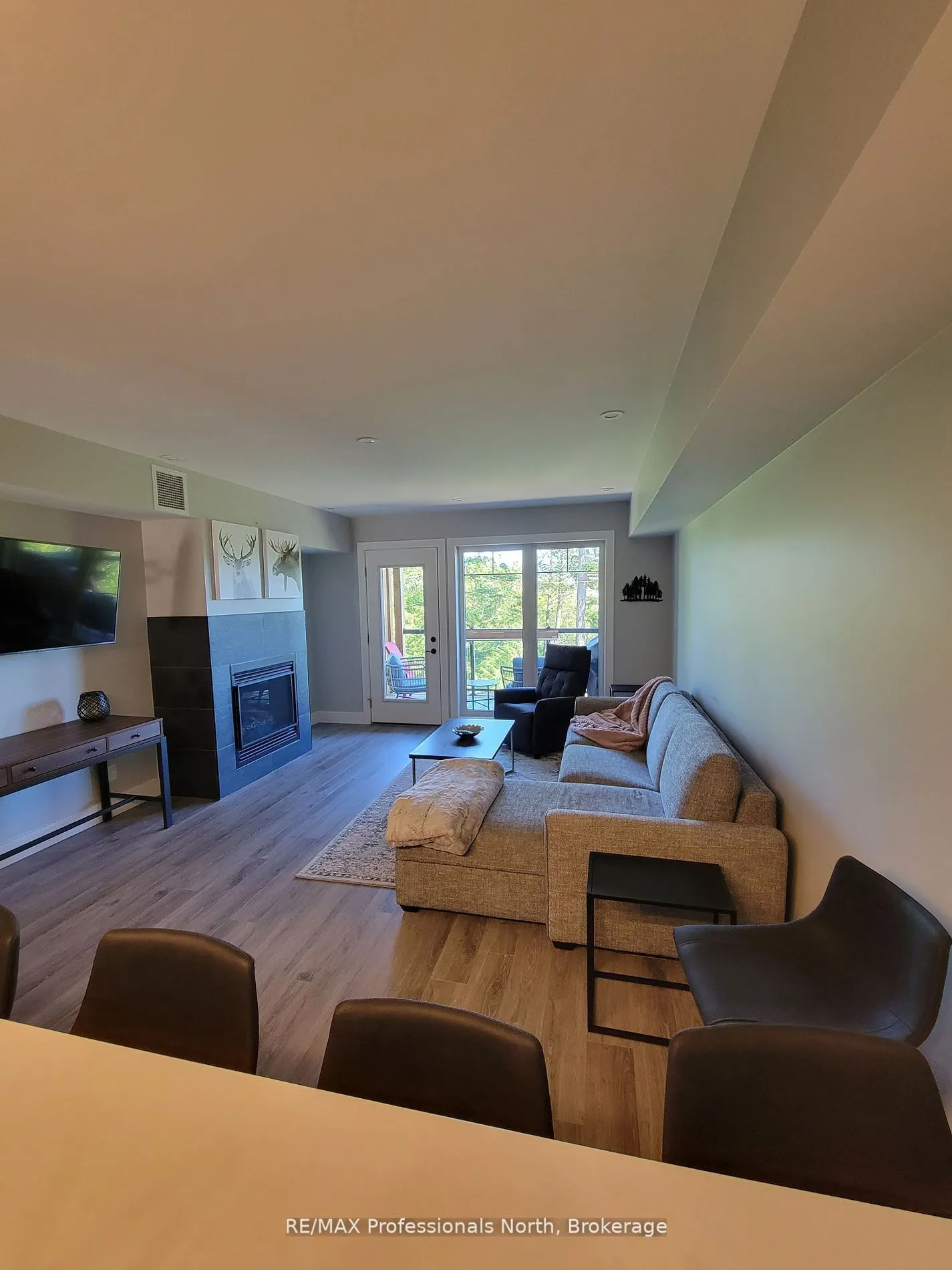 3 Tree Tops Lane #202