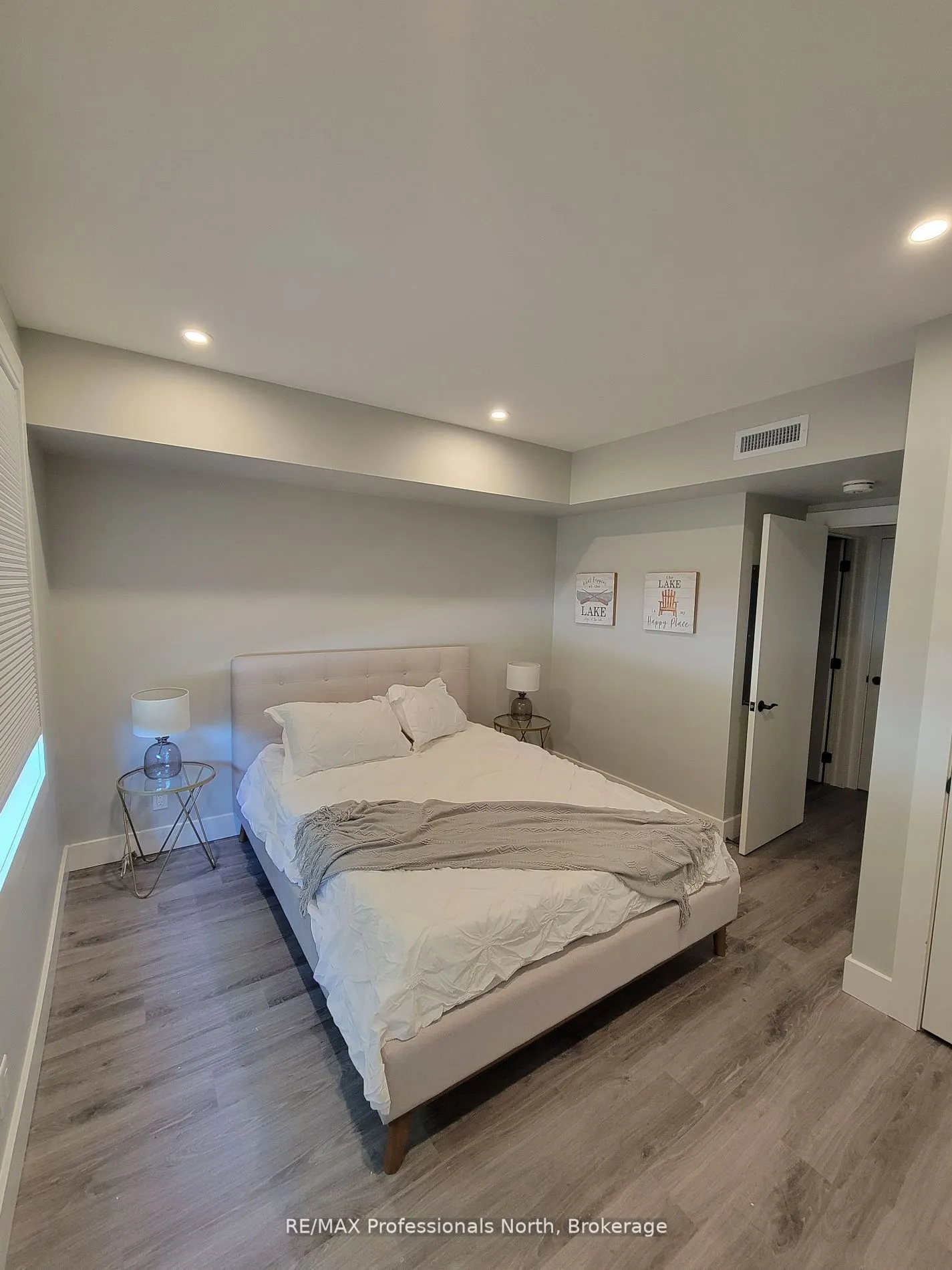 3 Tree Tops Lane #202