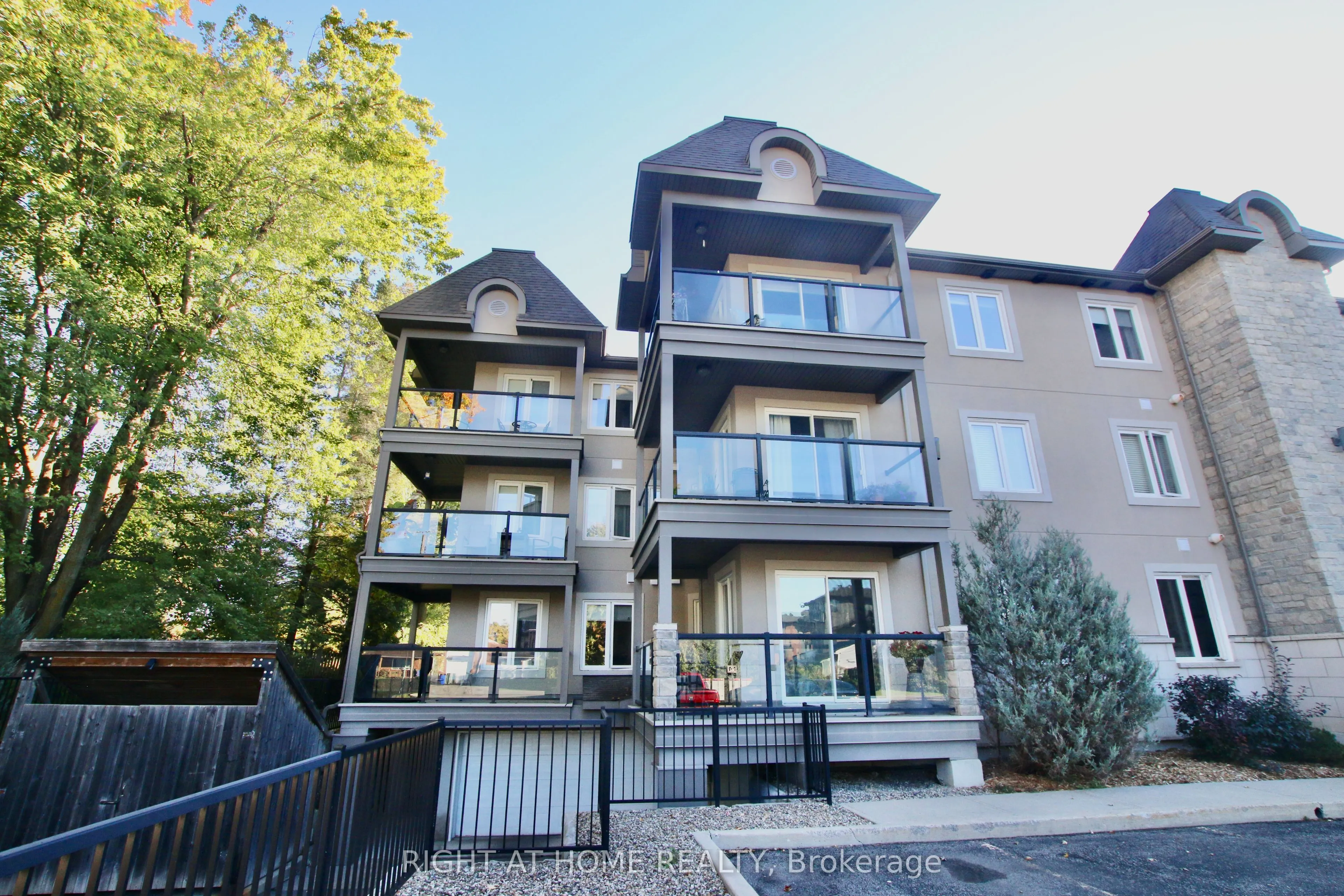 2 Warner Street #301