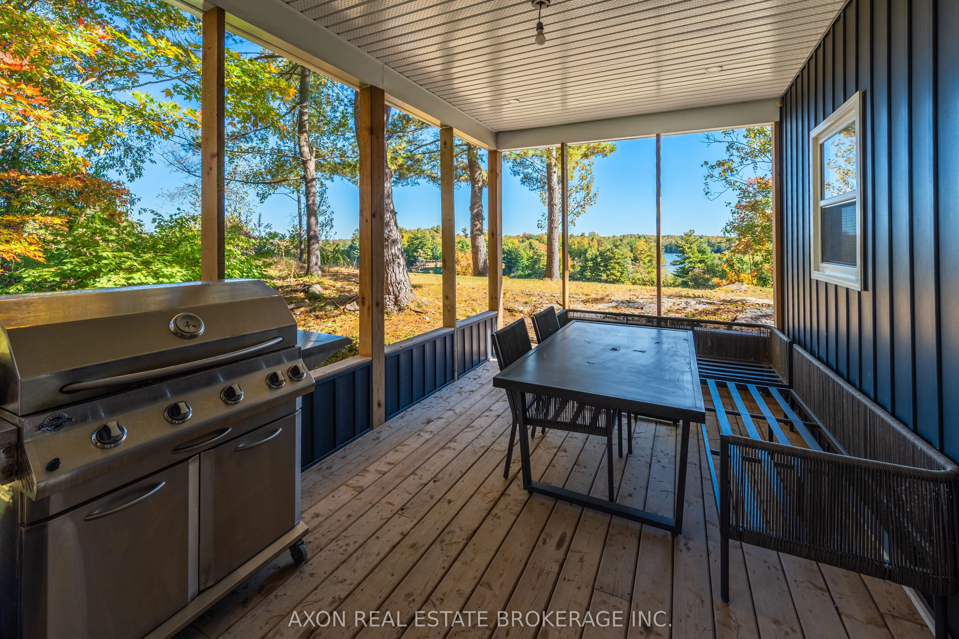 1022 Briscoe Bay Lane