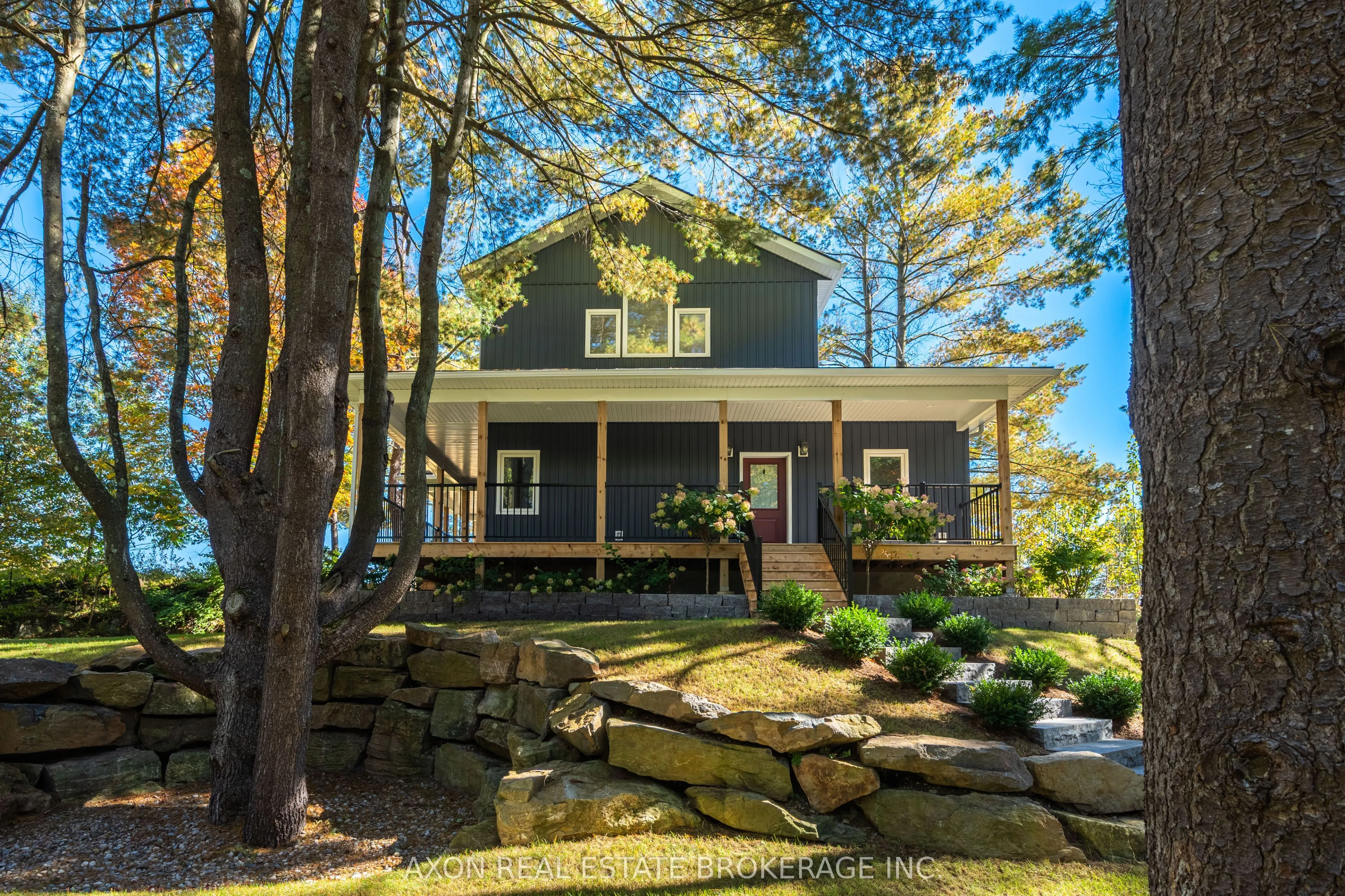 1022 Briscoe Bay Lane