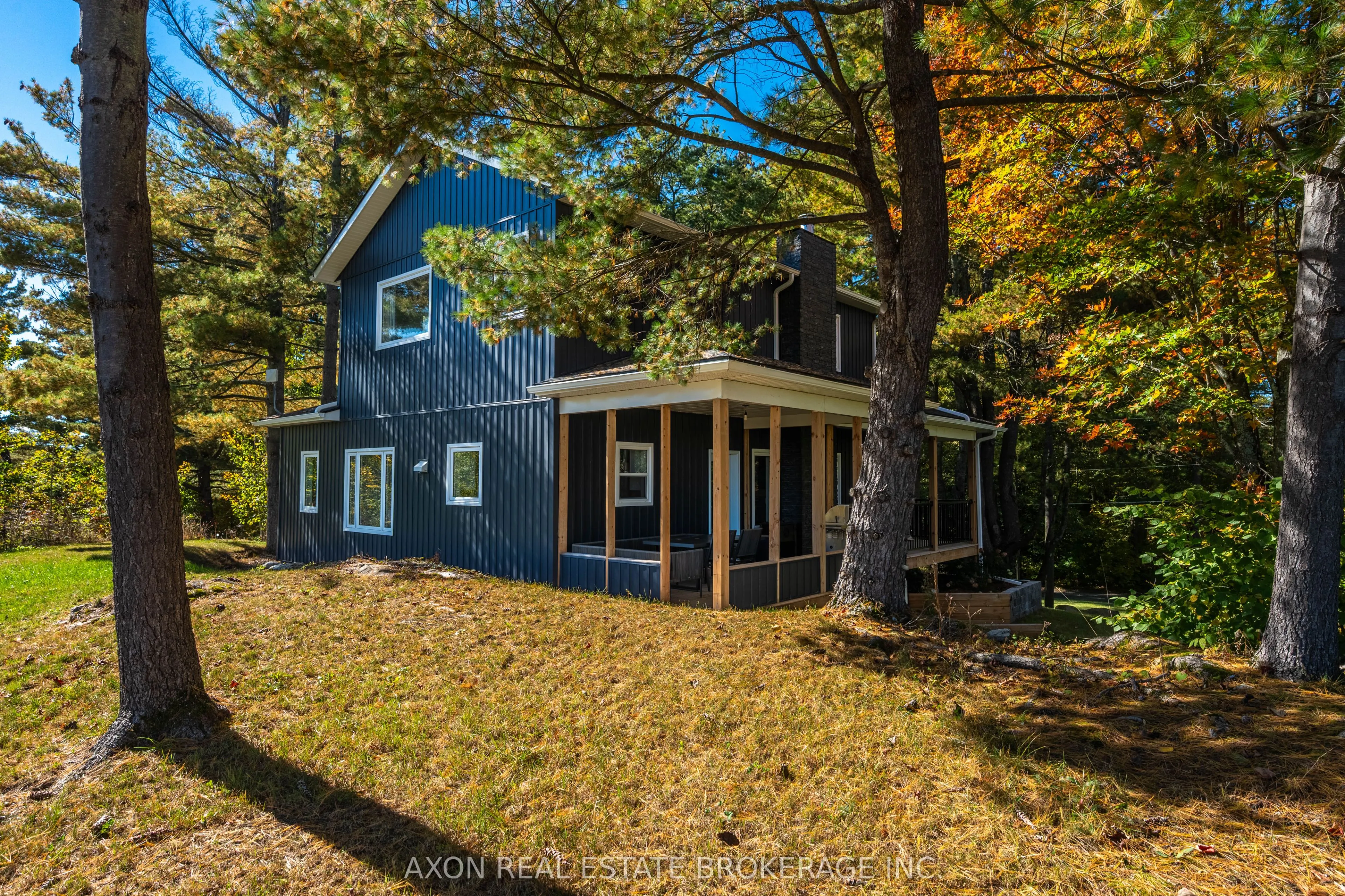 1022 Briscoe Bay Lane