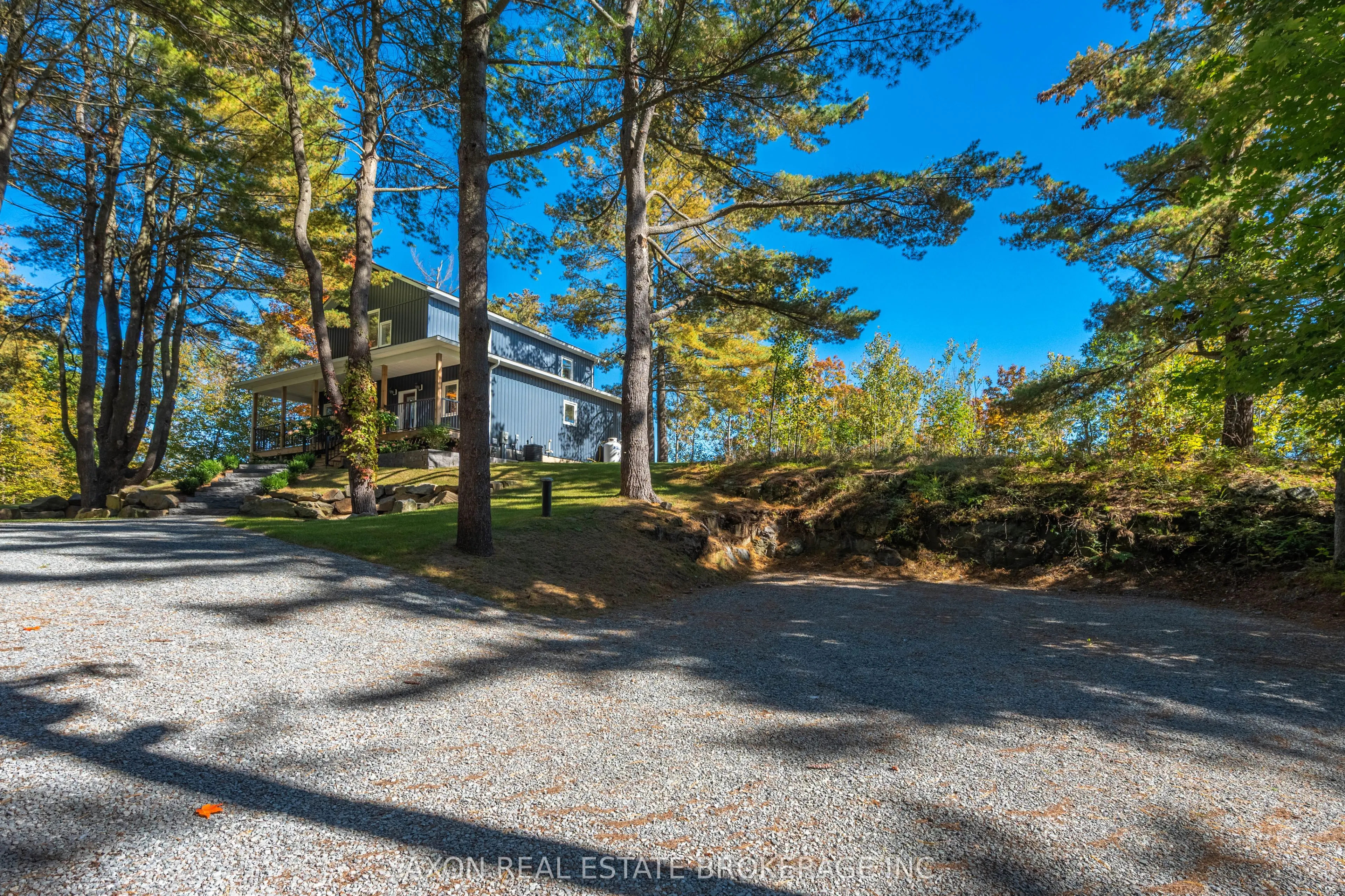 1022 Briscoe Bay Lane