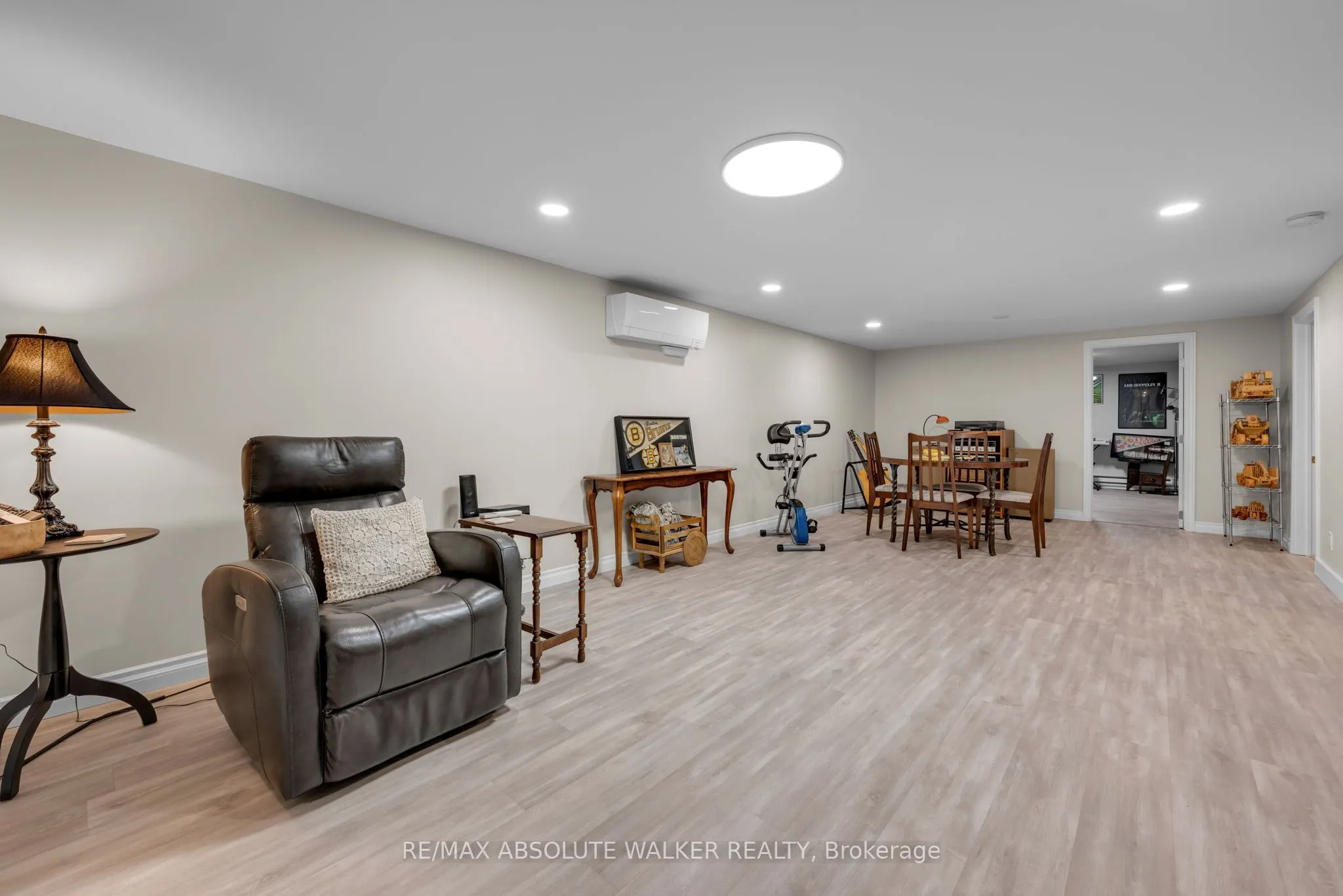 1679 Century Road E